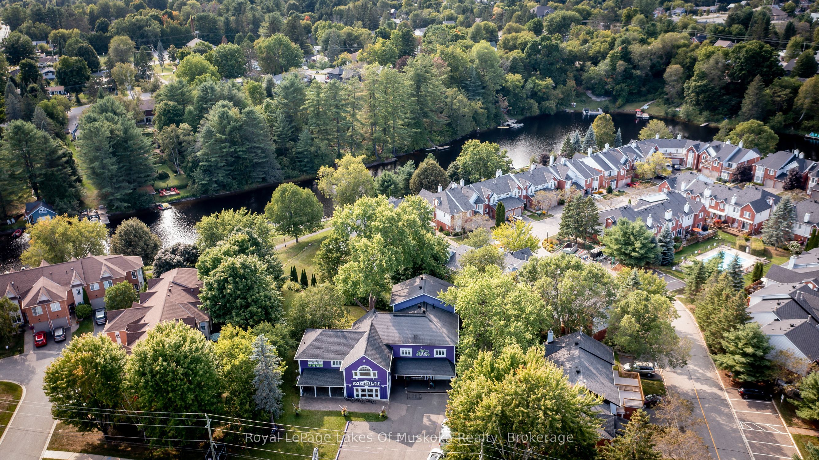230 Ecclestone Drive, Bracebridge, ON P1L 1G4 photo 3