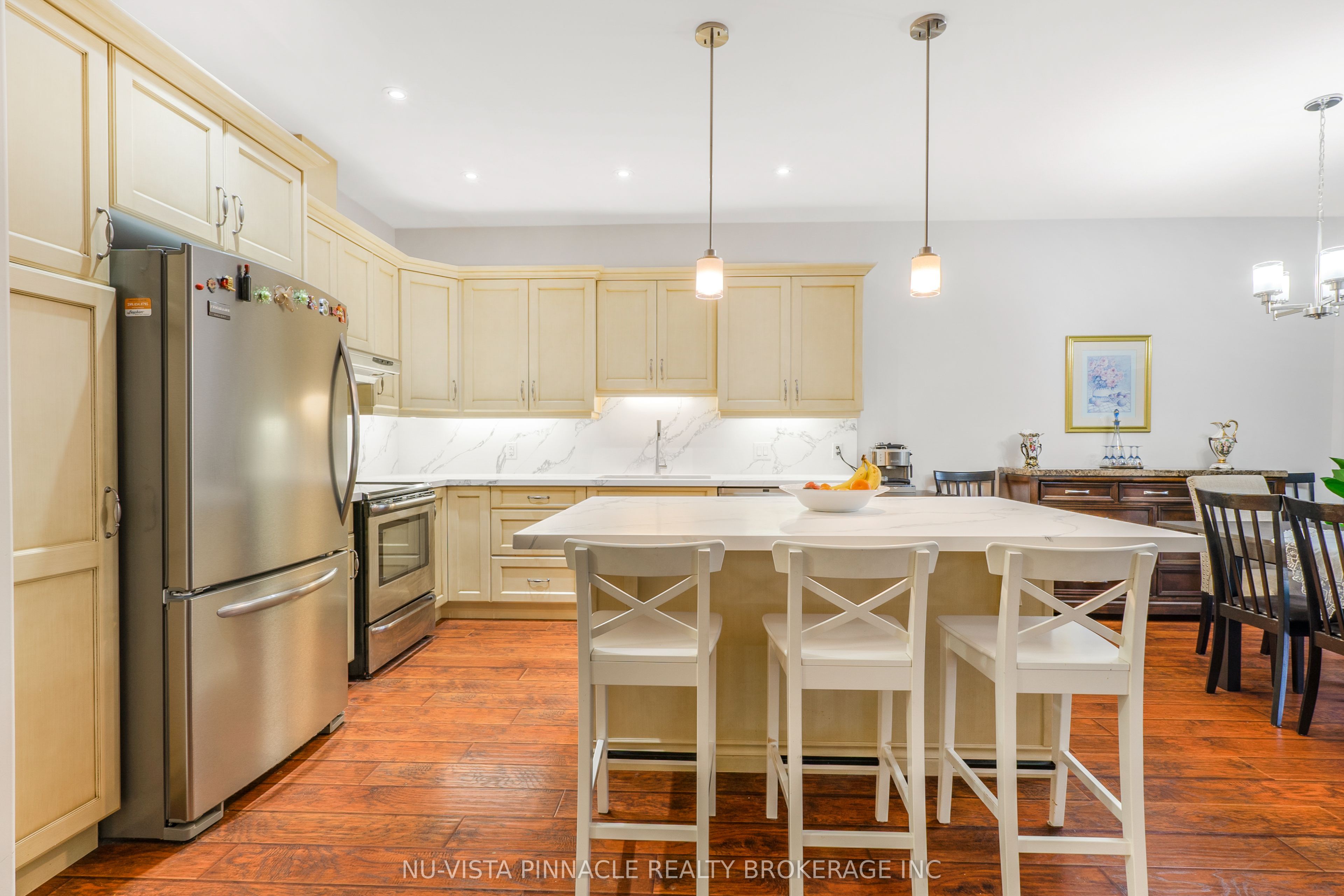 19 E Hillside Drive E 10, Niagara-on-the-Lake, ON L0S 1J0 photo 2