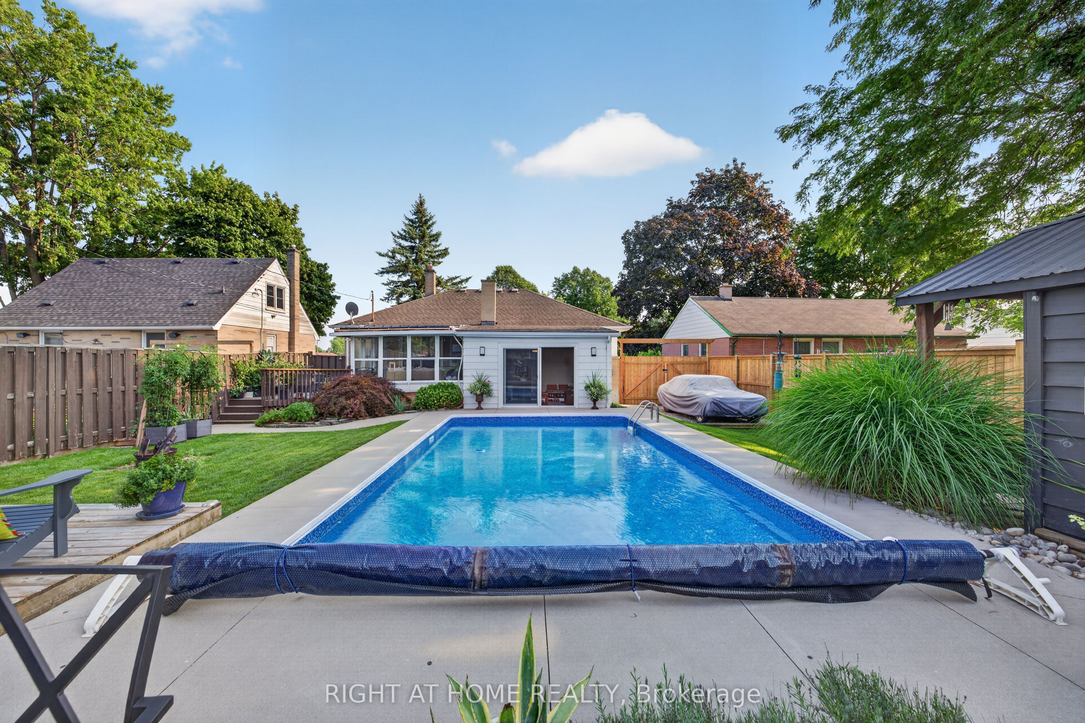 24 Tweedsmuir Avenue, London East, ON N5W 1K5 photo 3
