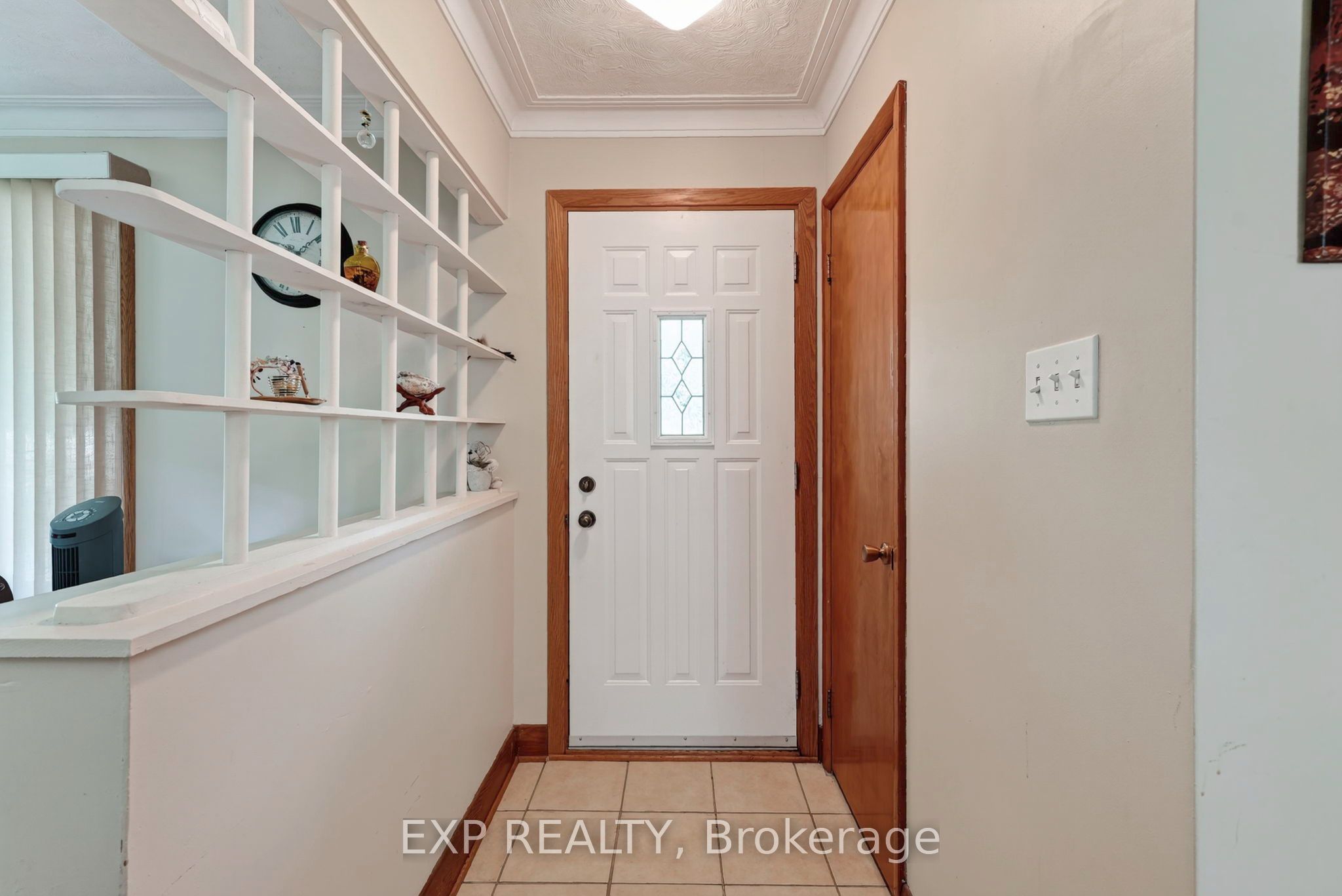 1304 Leonard Avenue, Cornwall, ON K6J 1M6 photo 3