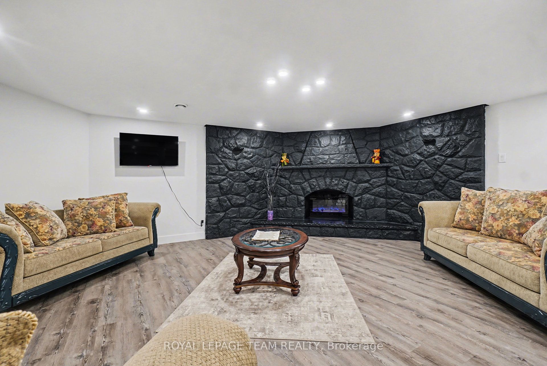 1570 River Road, Manotick - Kars - Rideau Twp and Area, ON K4M 1B4 photo 4