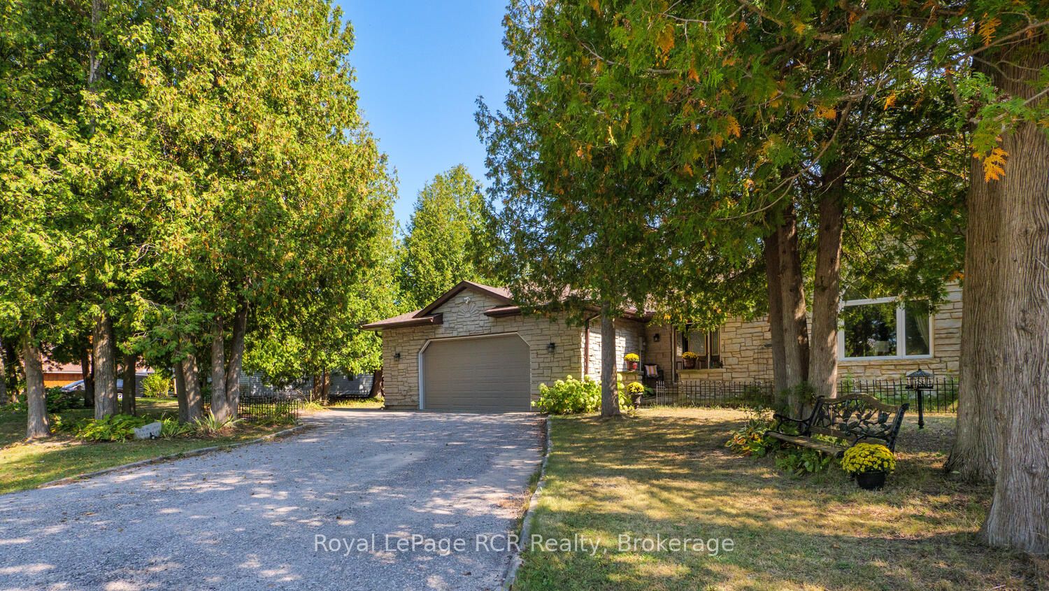 55 Shamrock Boulevard, South Bruce Peninsula, ON N0H 2T0 photo 2