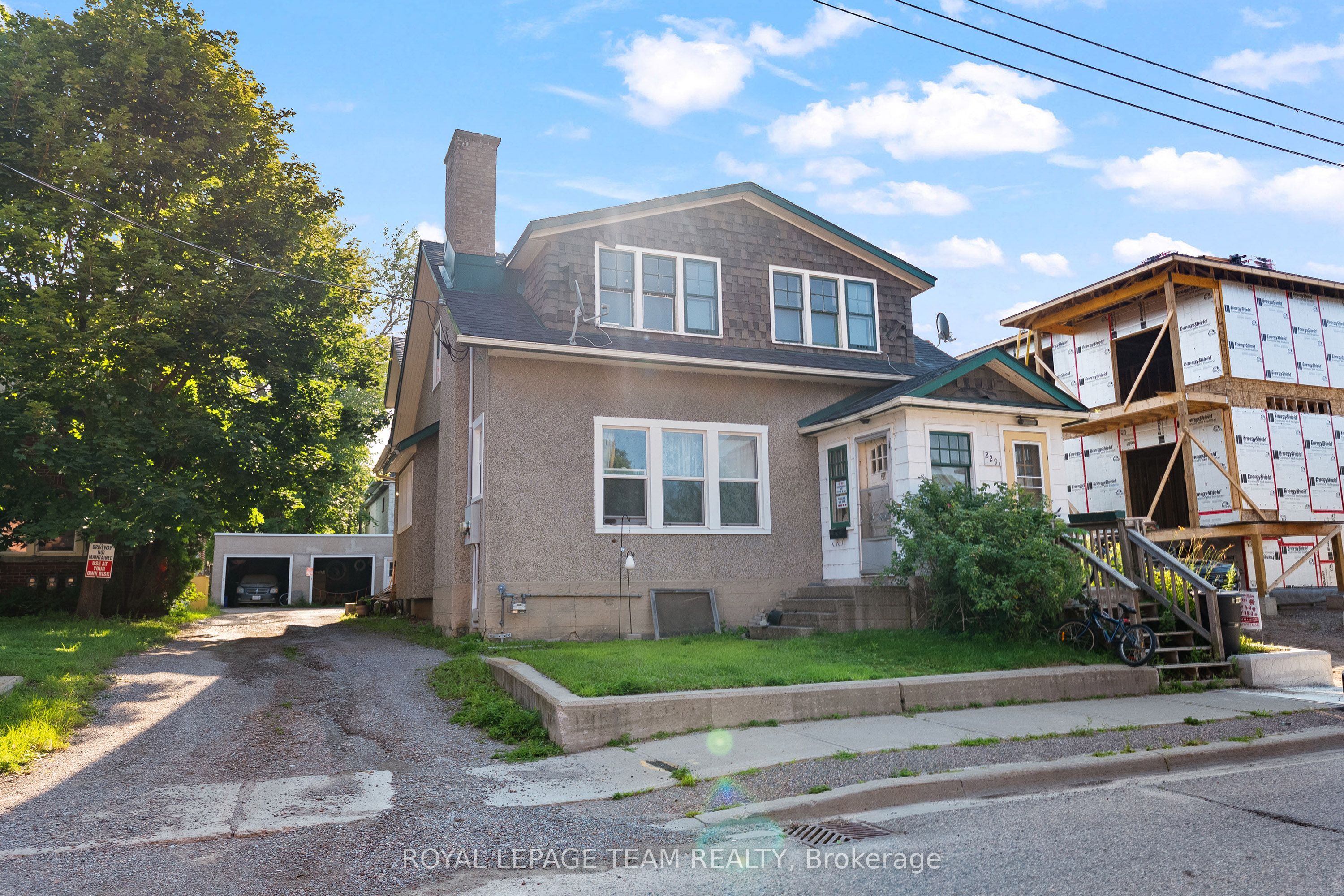 229 Cecelia Street, Pembroke, ON K8A 1R8 photo 2