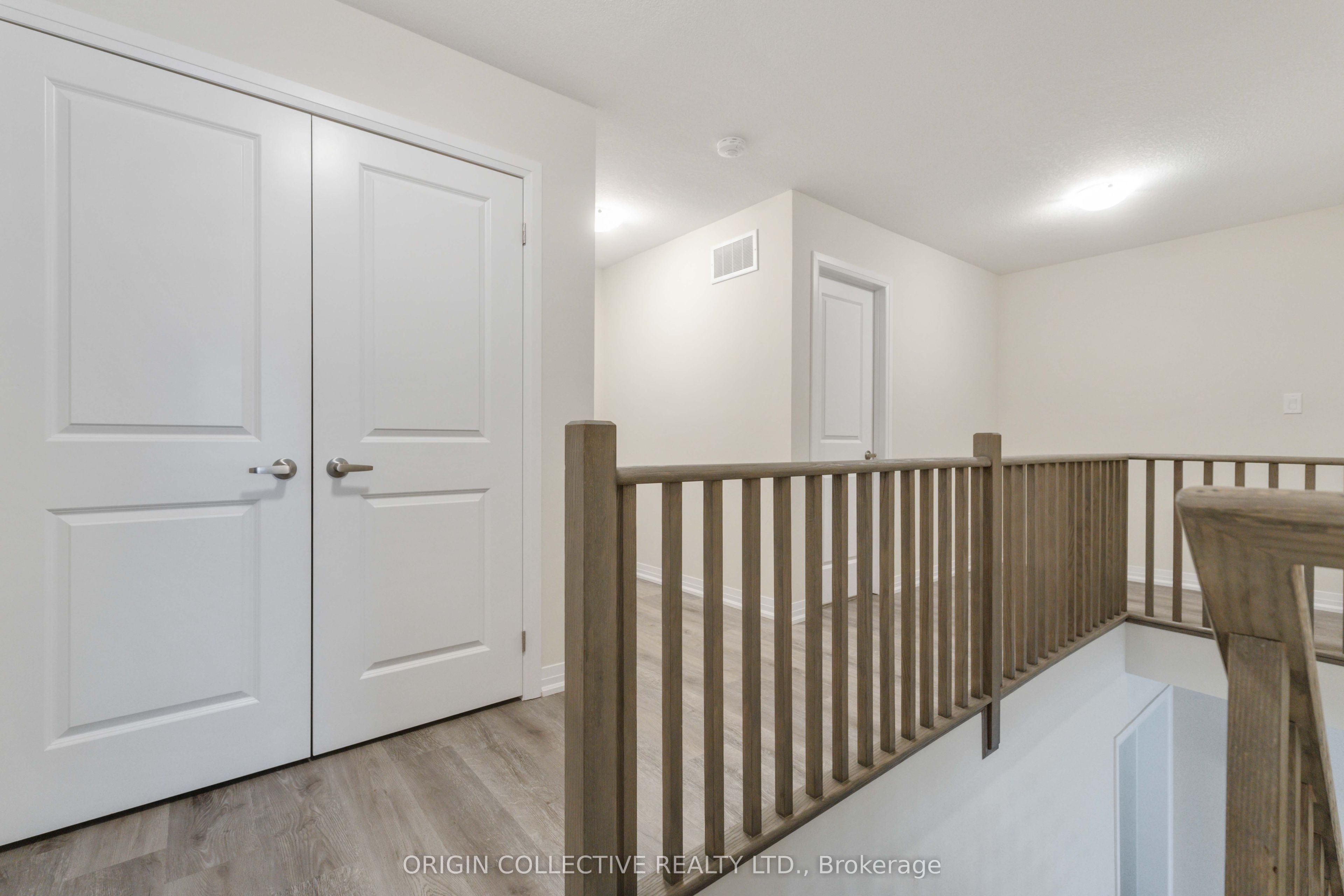 185 Bedrock Drive S 14, Hamilton, ON L8J 0M5 photo 5