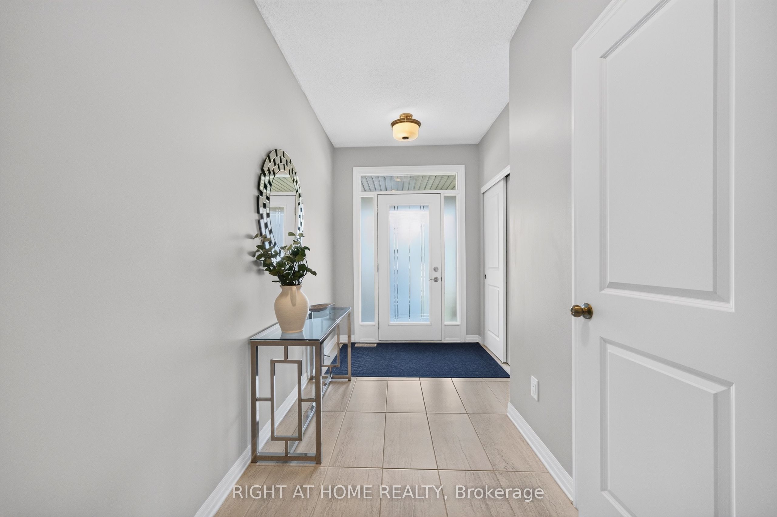 624 Spring Valley Drive, Orleans - Convent Glen and Area, ON K1W 0C6 photo 4