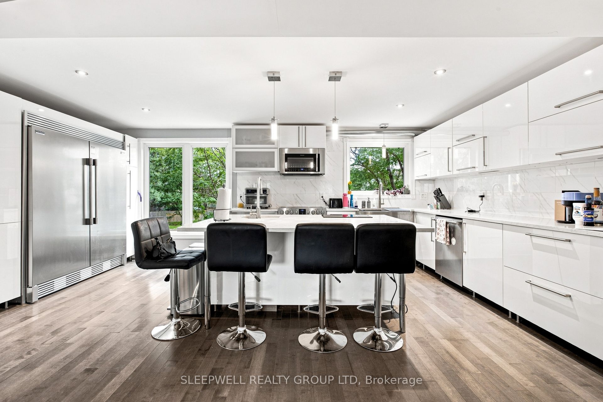21 Kedgewick Court, Tanglewood - Grenfell Glen - Pineglen, ON K2G 4M9 photo 2
