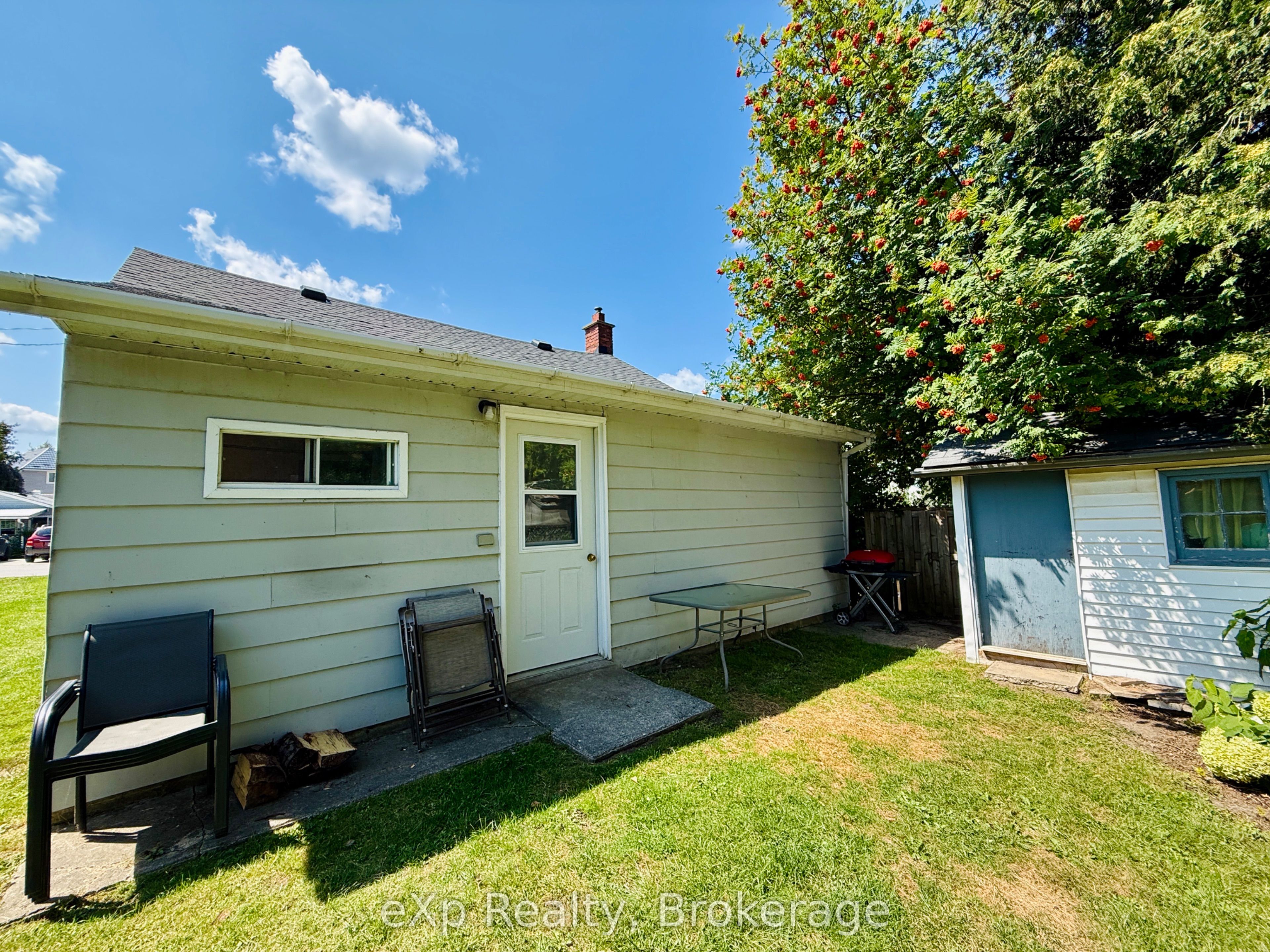 177 Elgin Street, Saugeen Shores, ON N0H 2C0 photo 3