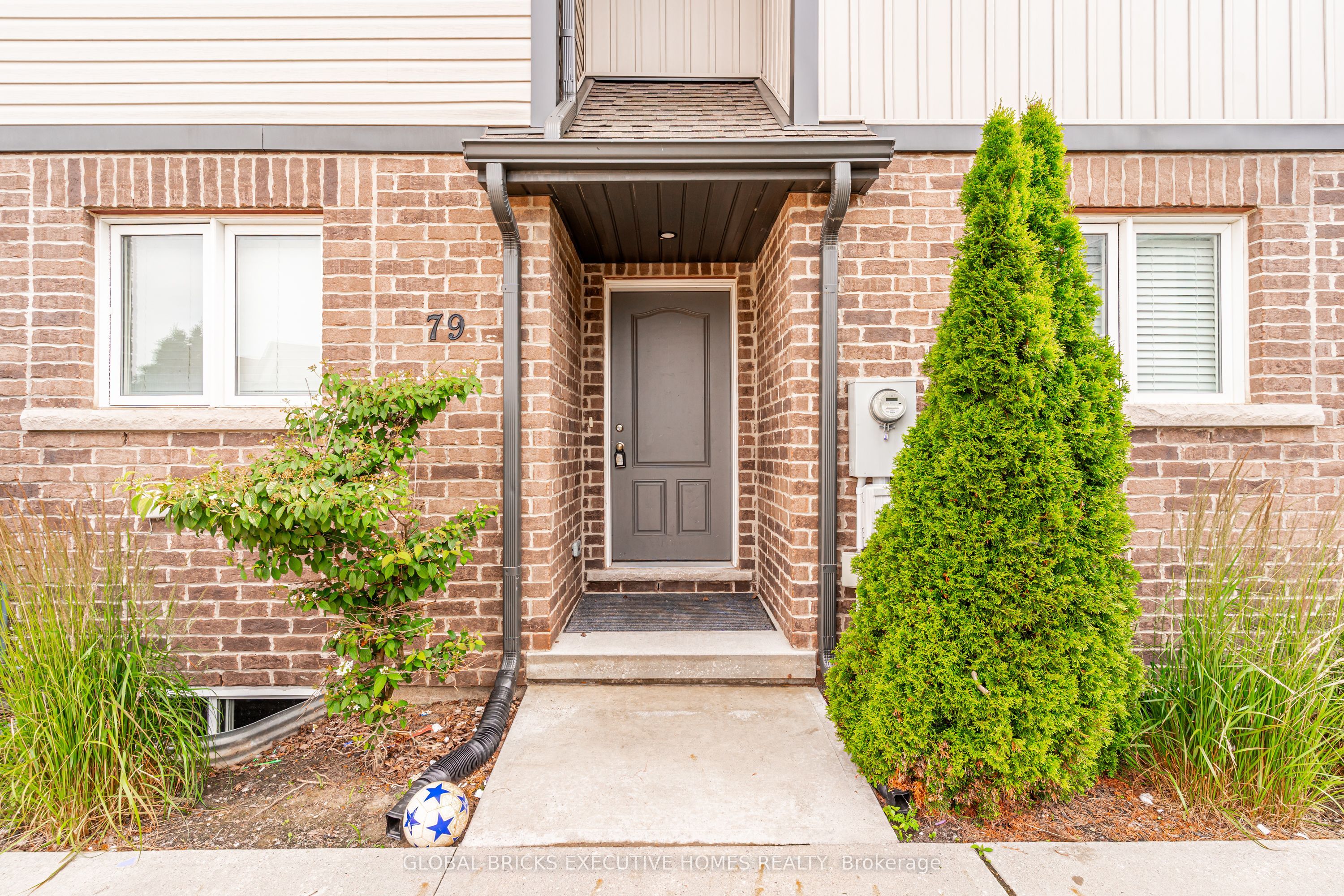 7768 Ascott Circle 79, Niagara Falls, ON L2H 3P9 photo 5