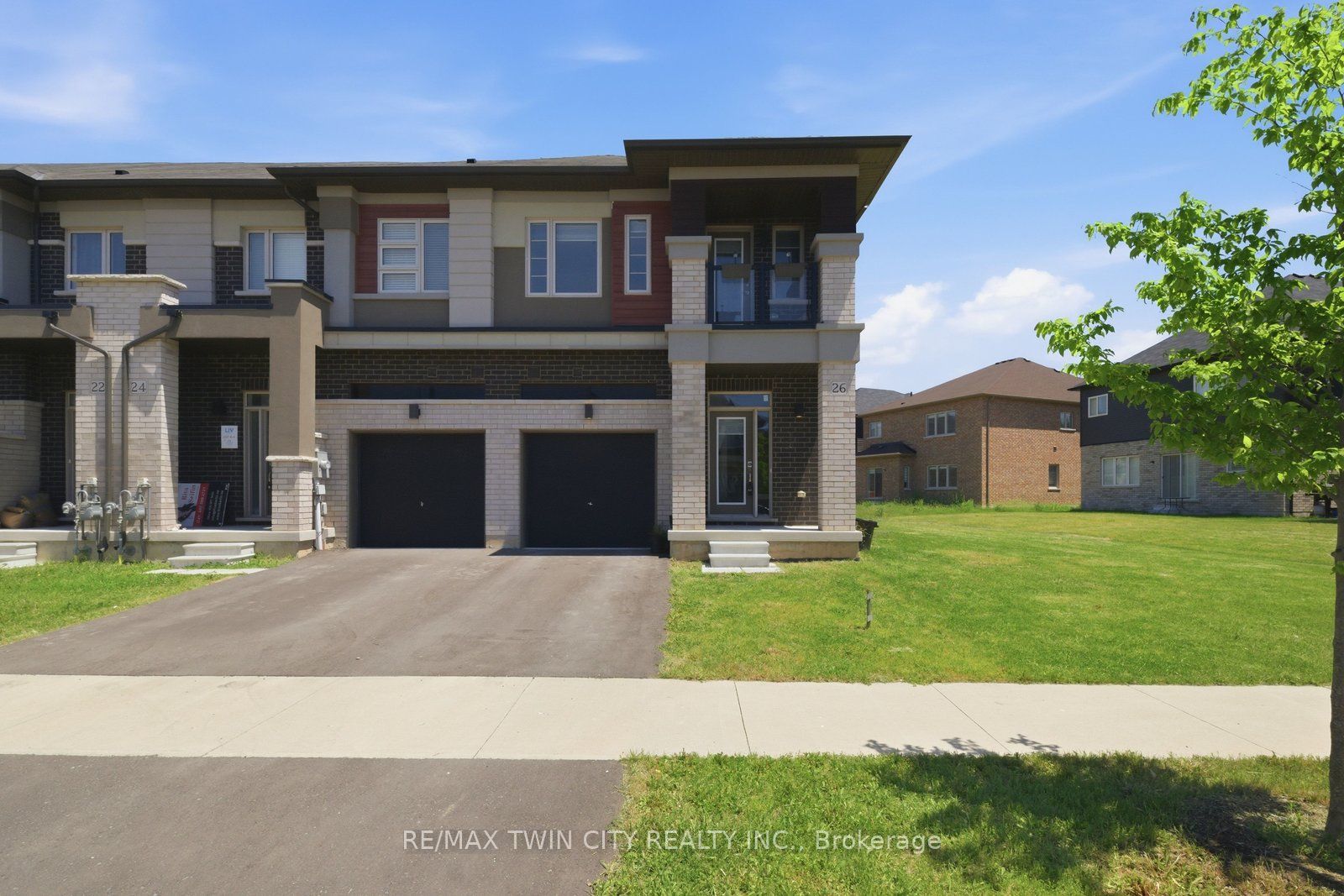 26 Copeman Avenue, Brantford, ON N3V 0B3