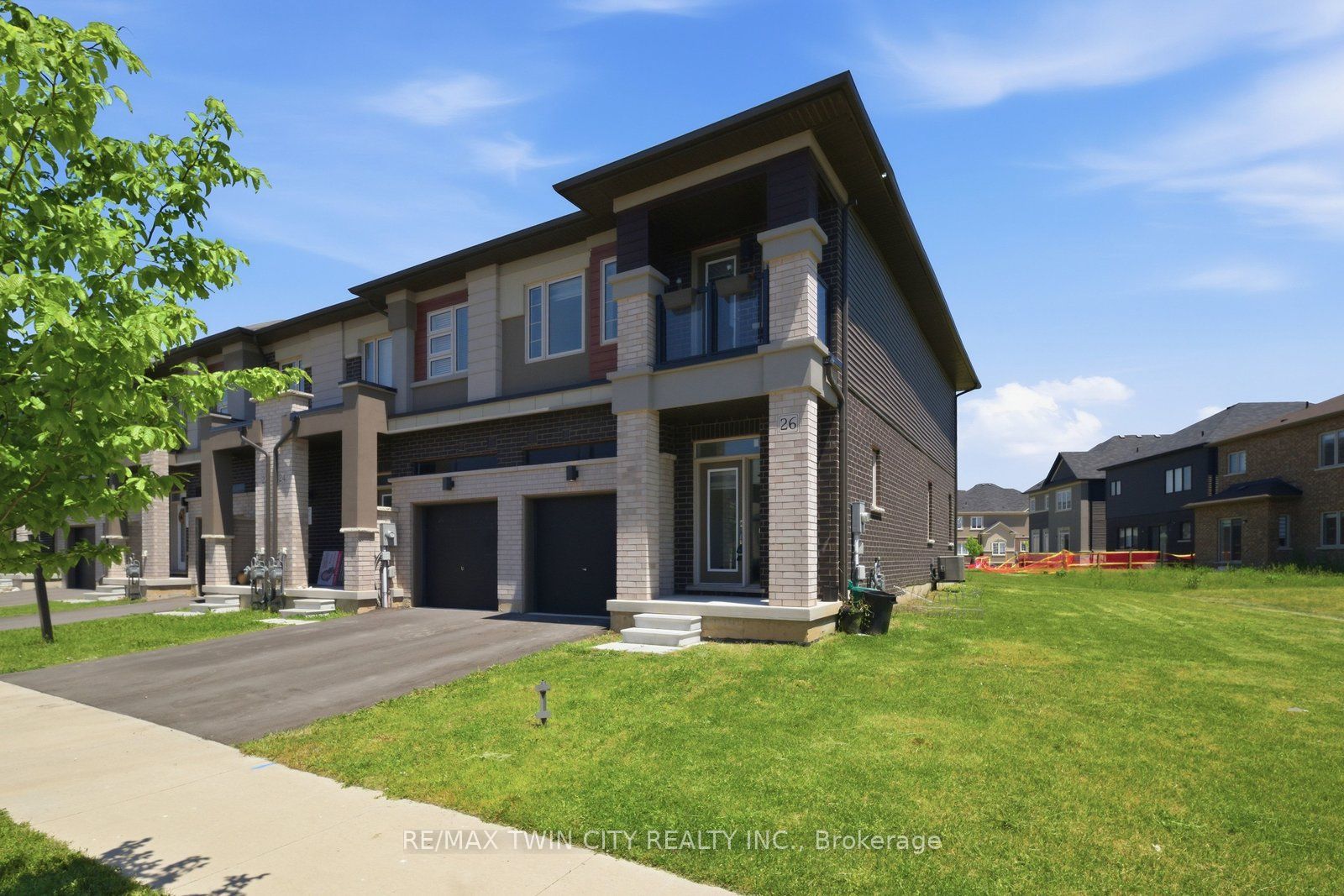 26 Copeman Avenue, Brantford, ON N3V 0B3 photo 3