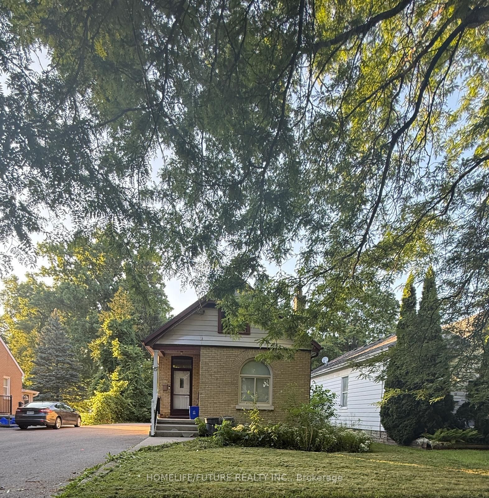 15 Charles Street, London North, ON N6H 1H1 photo 2
