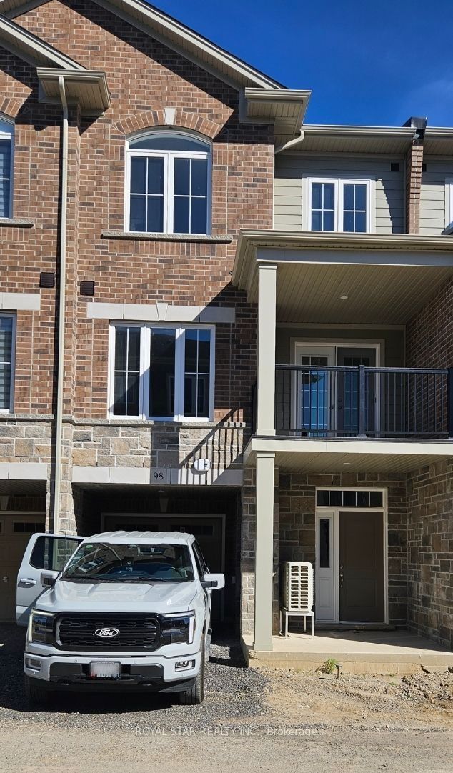 677 Park Road N 98, Brantford, ON N3R 0A2