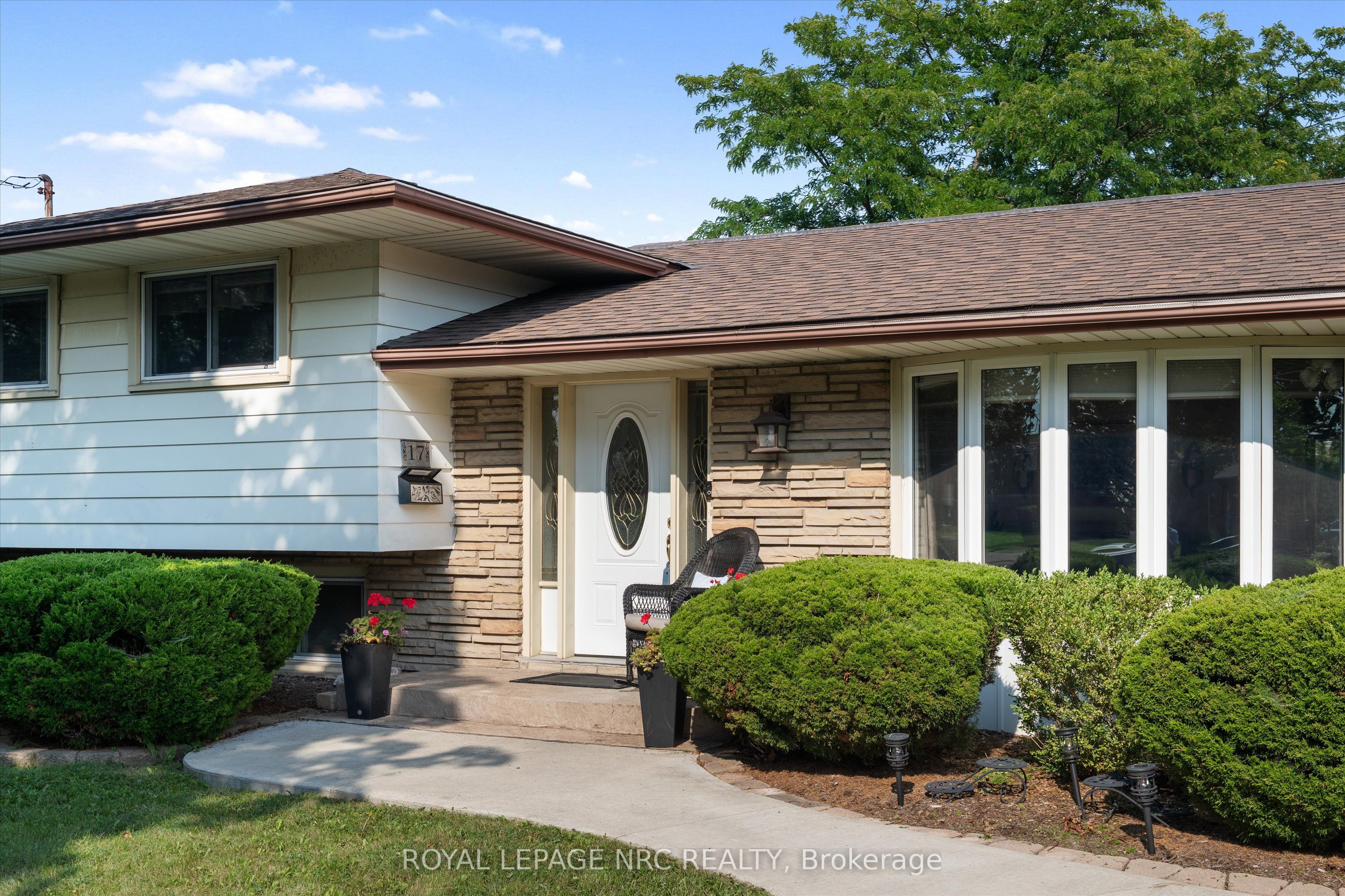 17 Joanna Drive, St. Catharines, ON L2N 1V1 photo 3