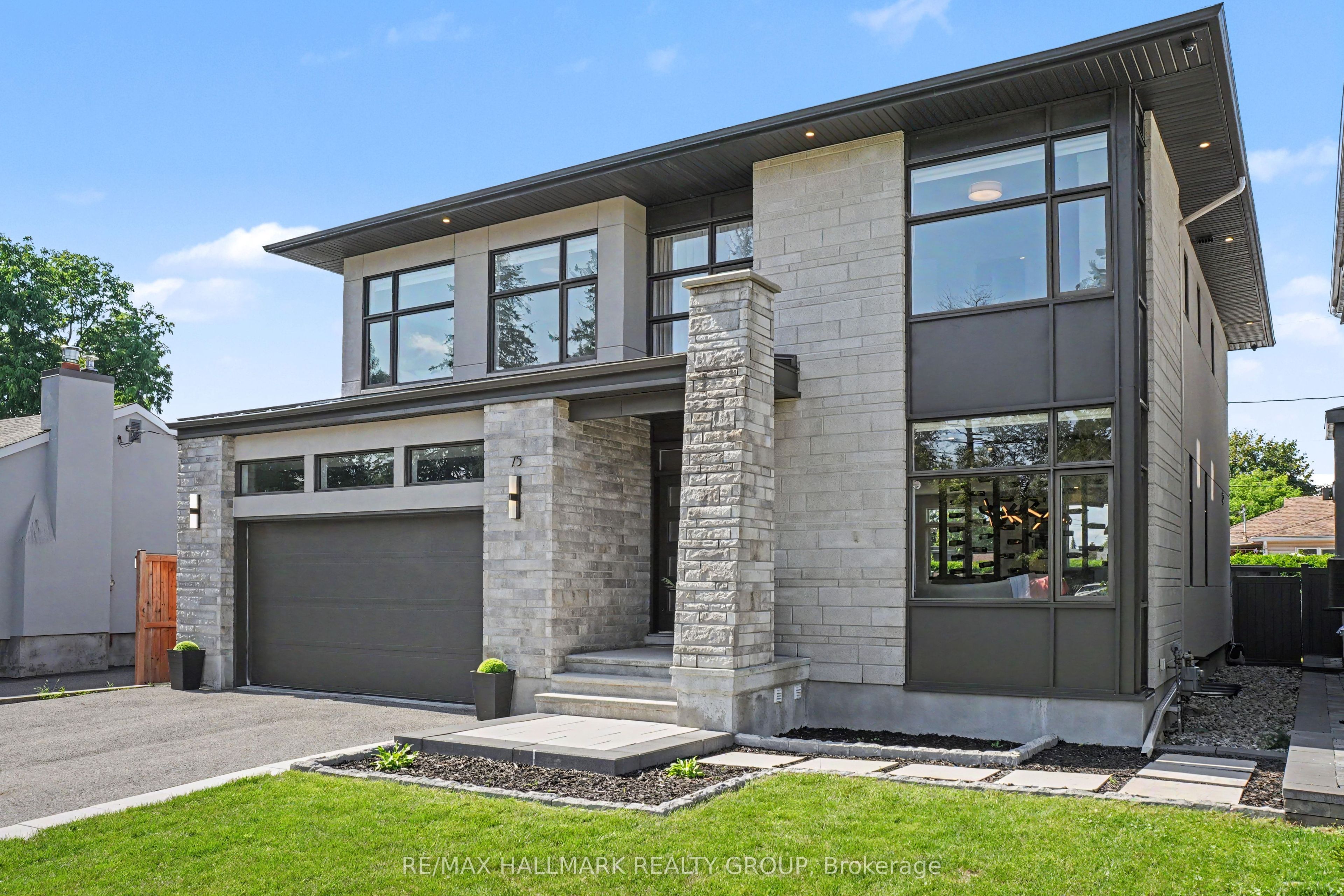 75 St Claire Avenue, Meadowlands - Crestview and Area, ON K2G 2A5 photo 2