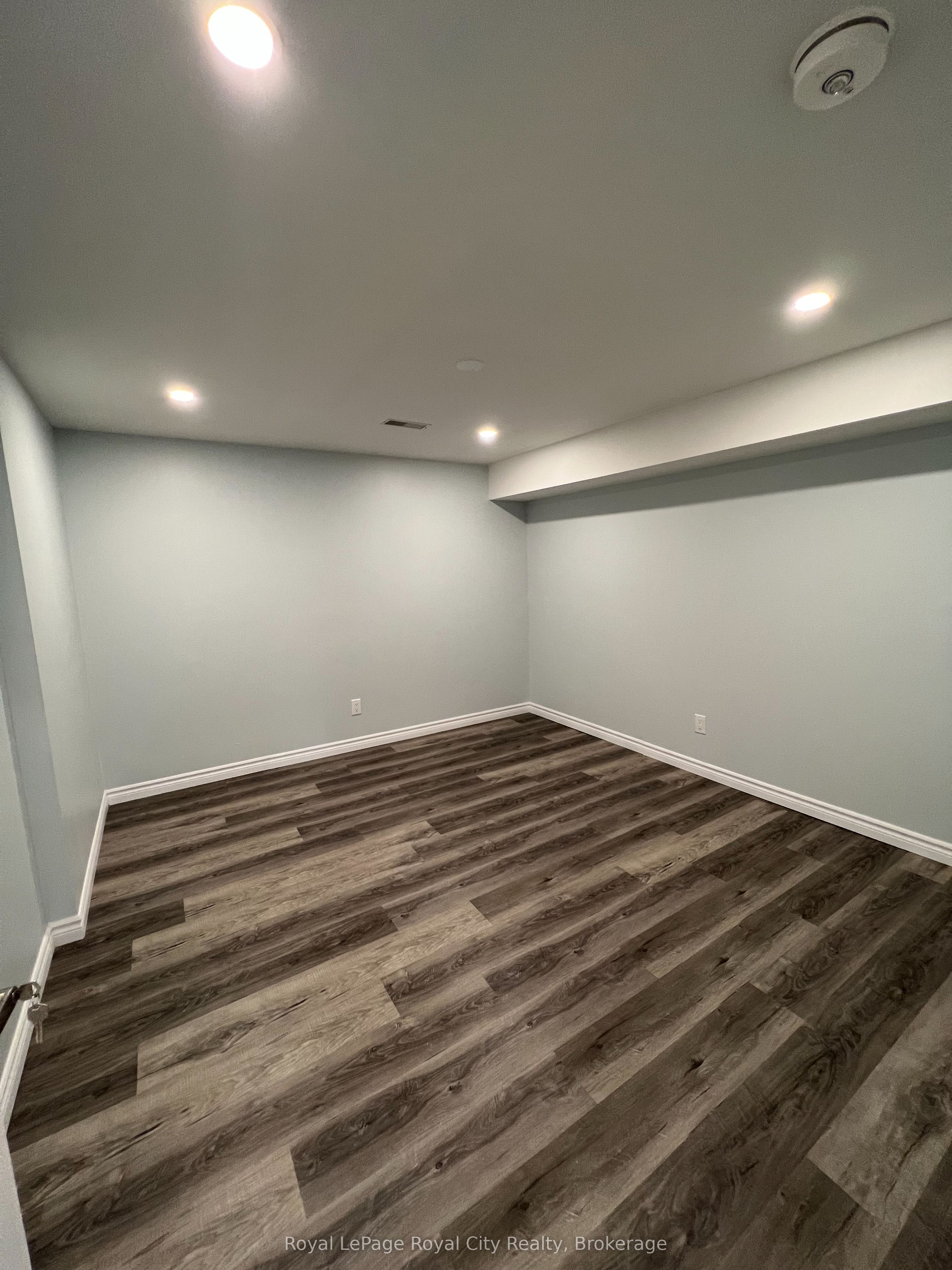 287 Clair Road E BASEMENT, Guelph, ON N1L 1H1 photo 5