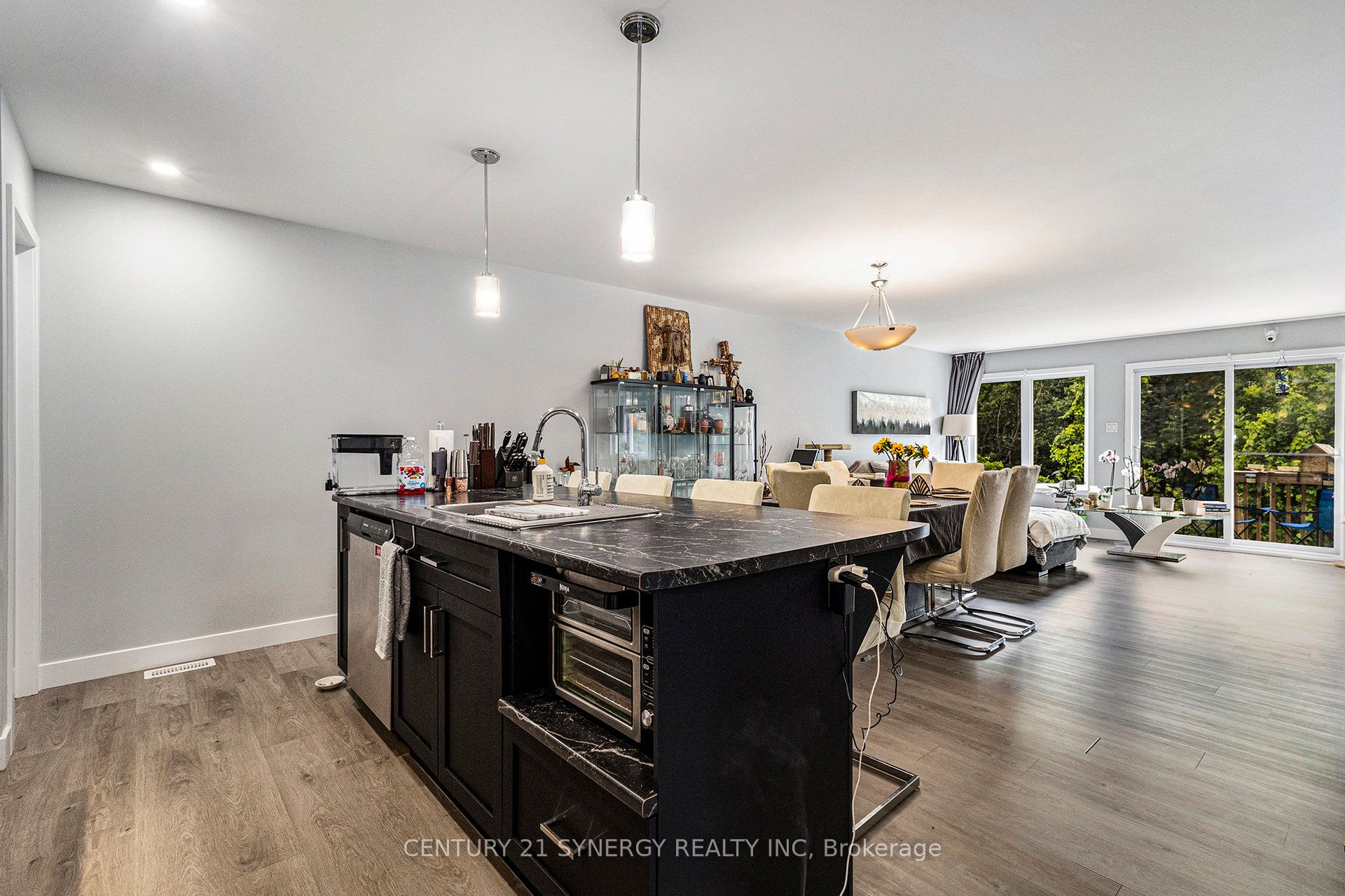 68 Villeneuve Street, North Stormont, ON K0C 1W0 photo 5