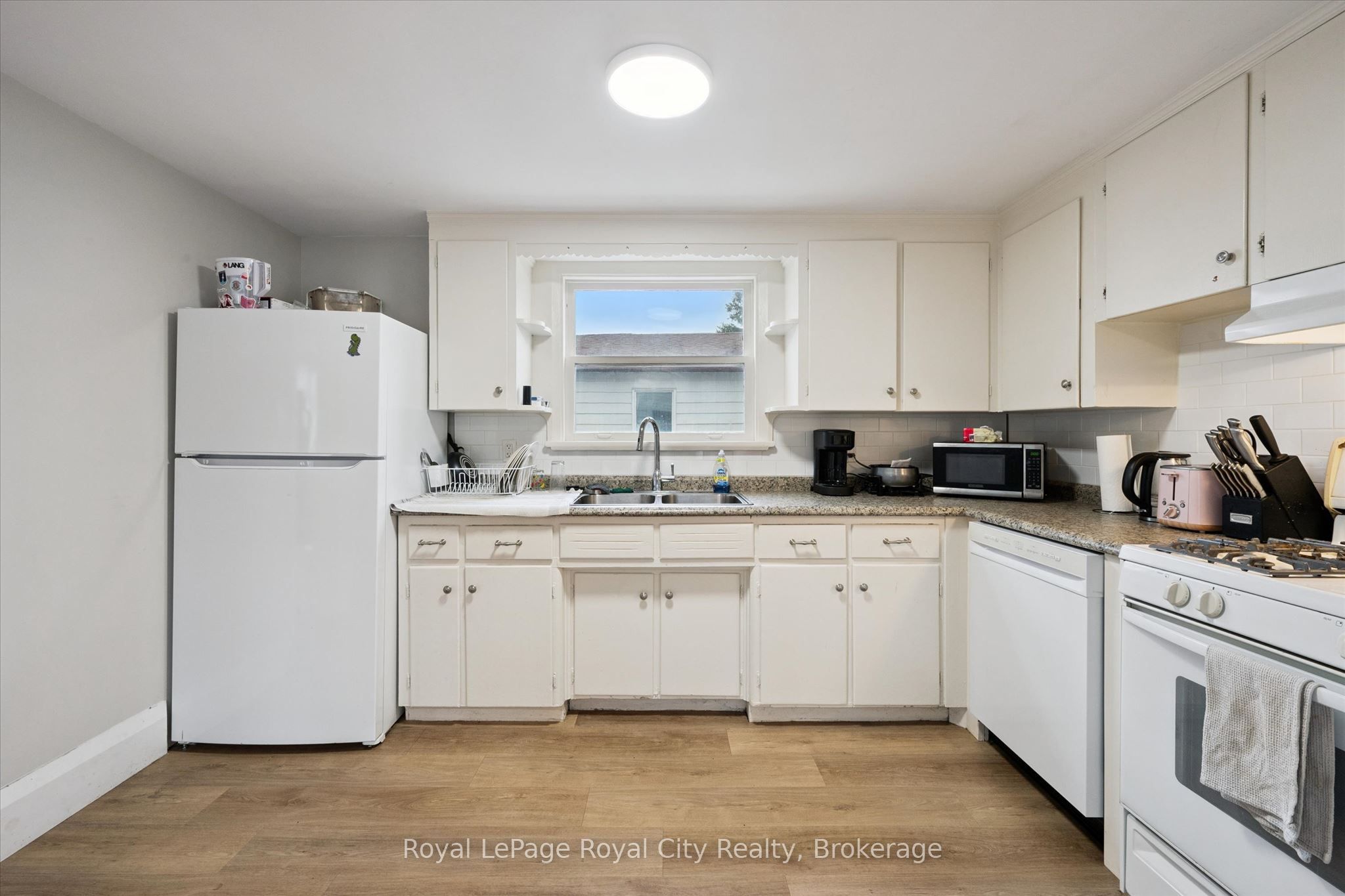 29 Hooper Street W 2, Guelph, ON N1E 5W6 photo 4
