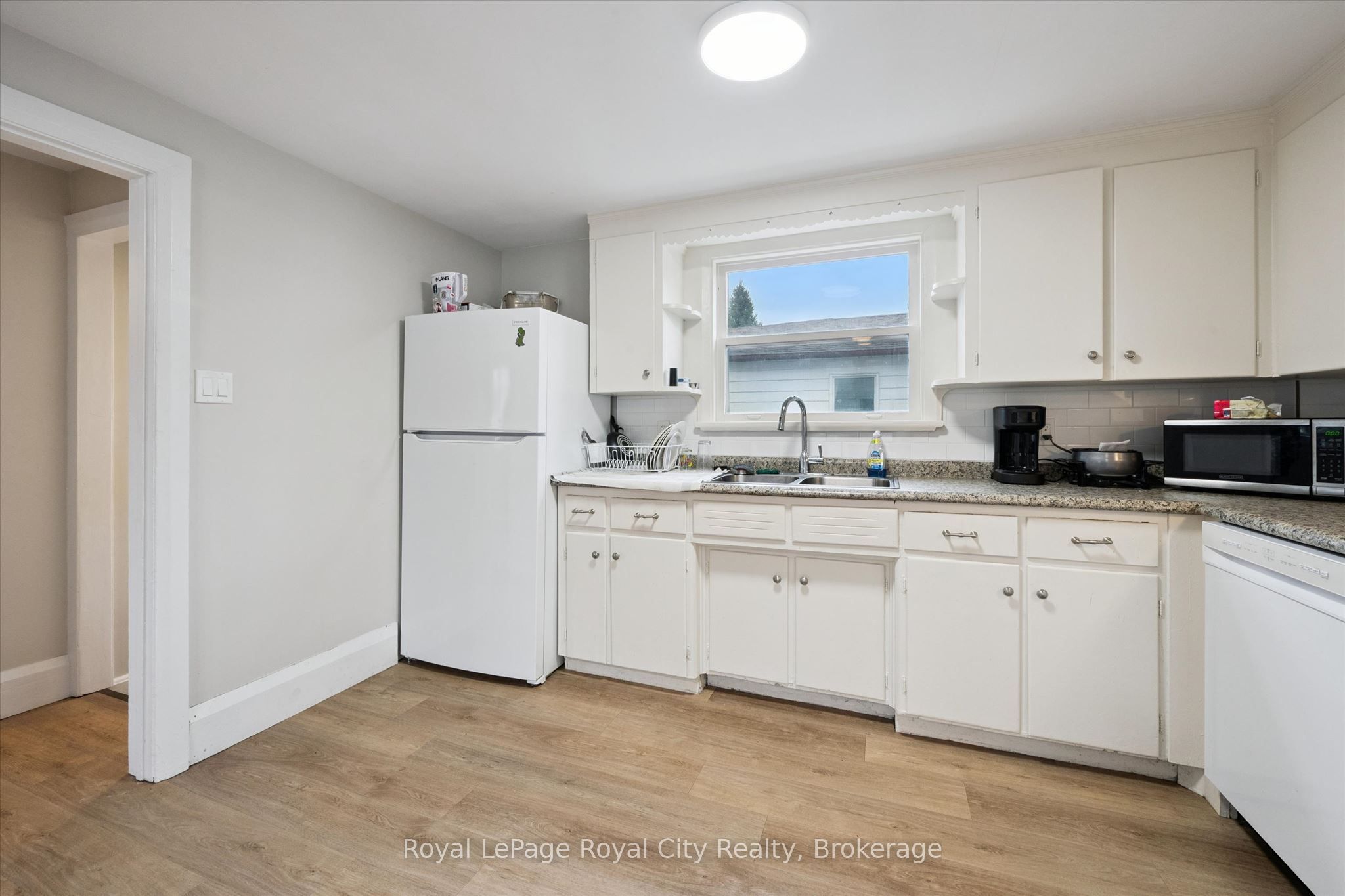29 Hooper Street W 2, Guelph, ON N1E 5W6 photo 5