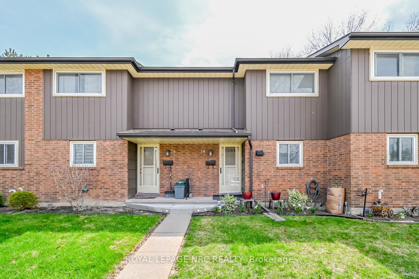 64 FORSTER Street 14, St. Catharines, ON L2N 6T5