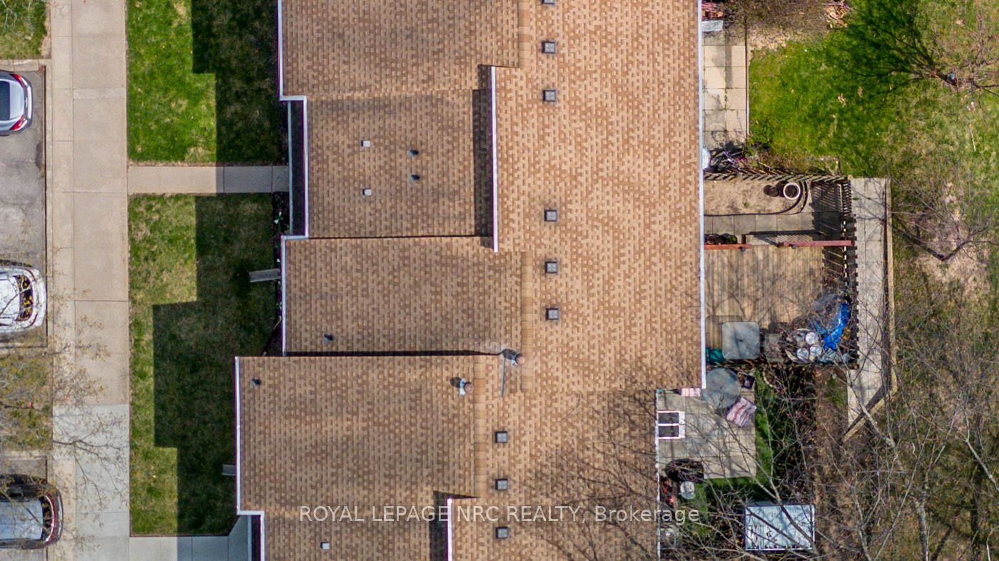 64 FORSTER Street 14, St. Catharines, ON L2N 6T5 photo 3