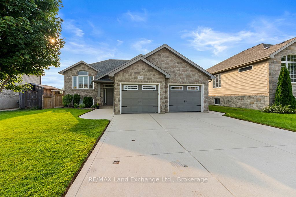 298 Stickel Street, Saugeen Shores, ON N0H 2C1