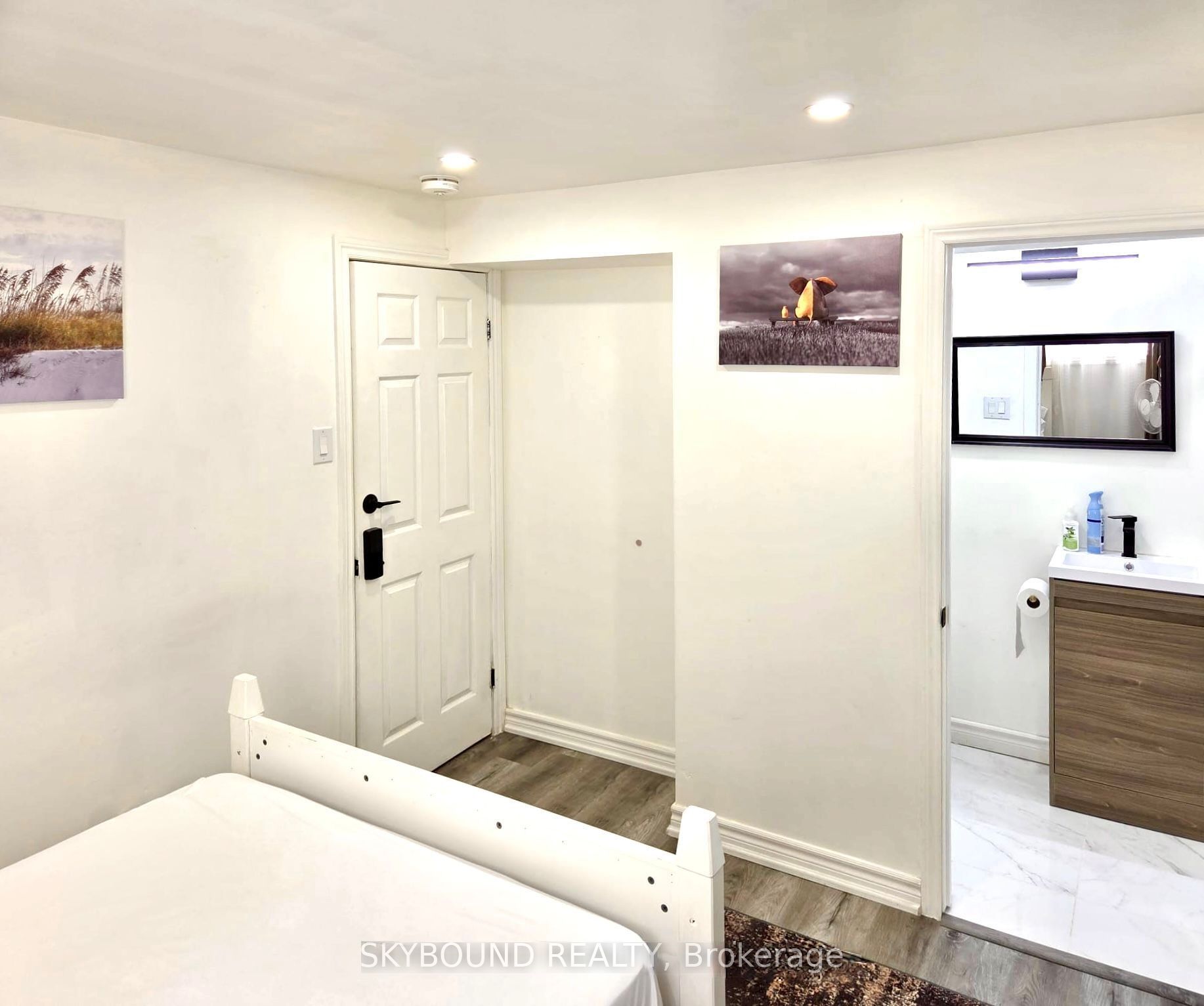 2586 Foxmeadow Road N Apartment 2, Peterborough, ON K9L 1X2 photo 4