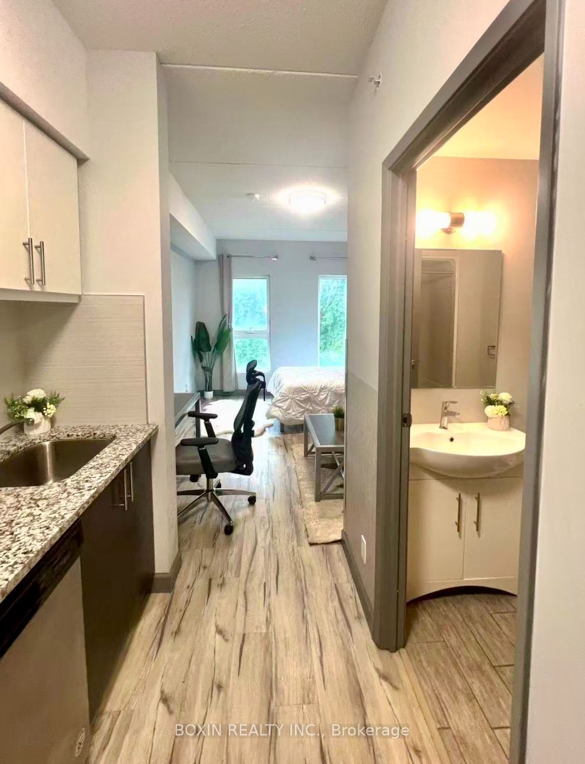 77 Leland Street 319, Hamilton, ON L8S 3A1 photo 5