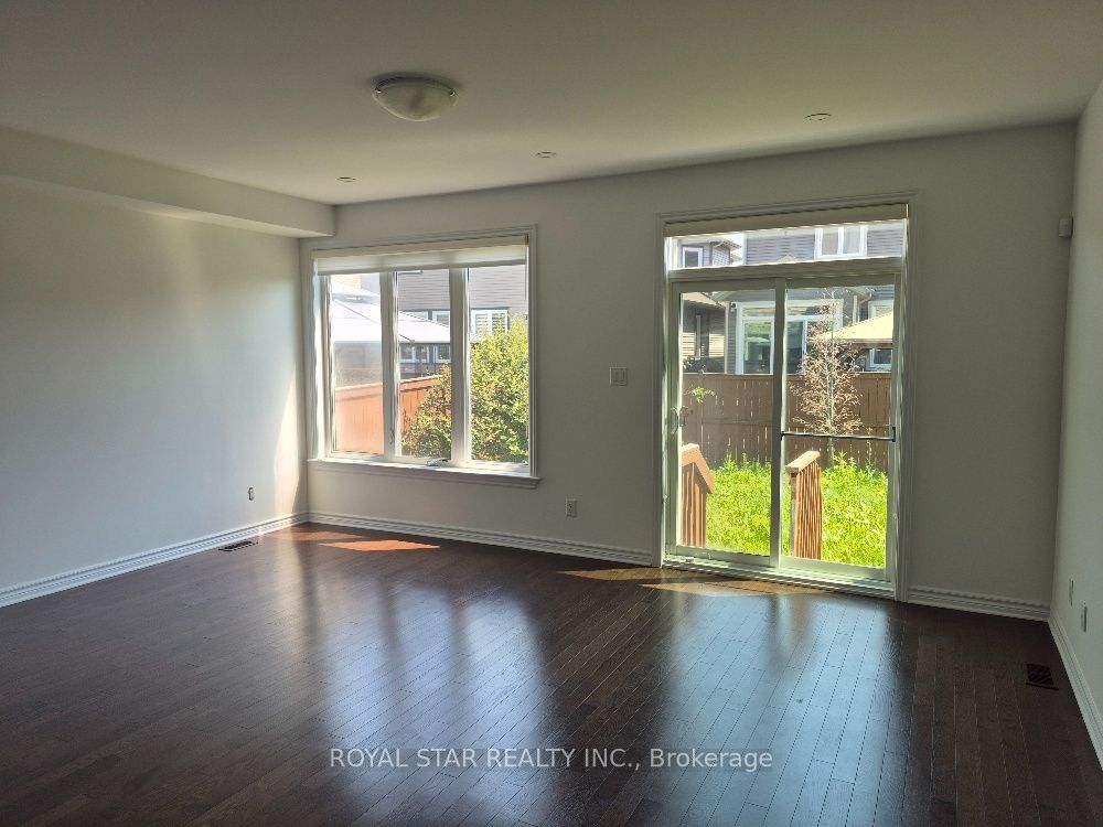 130 Helen Rapp Way S, Blossom Park - Airport and Area, ON K1T 0N4 photo 4