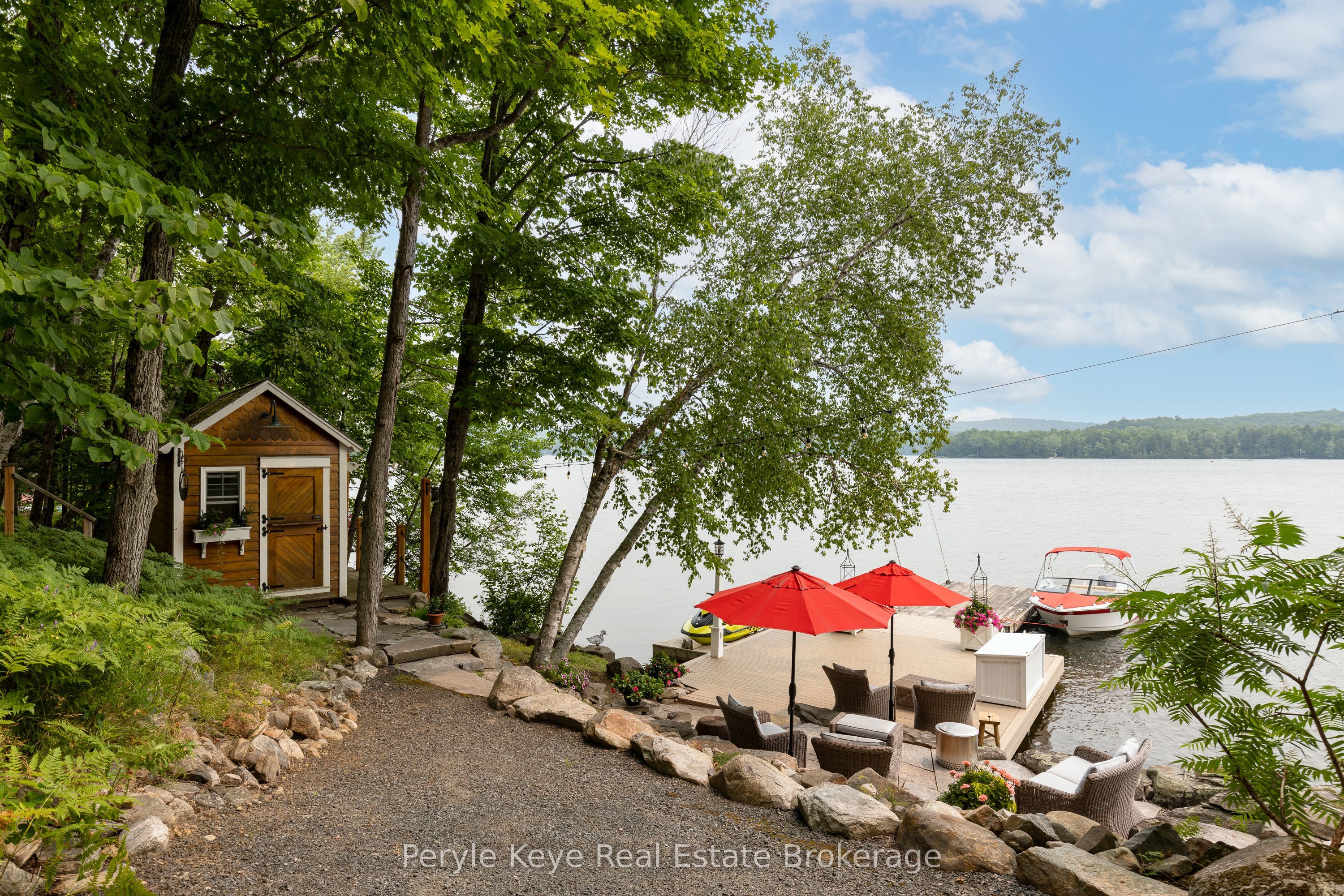 1159 Maplehurst Drive, Lake of Bays, ON P1H 2J6