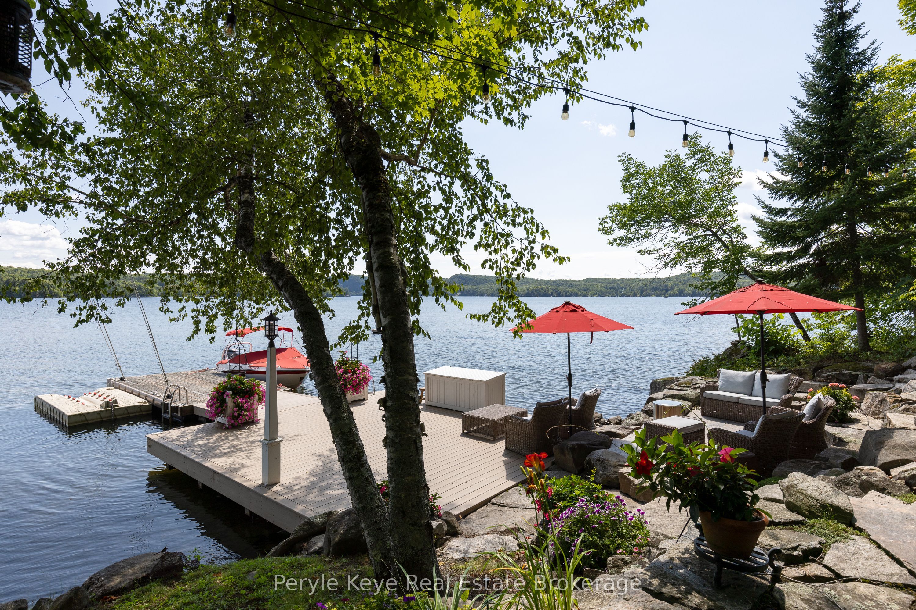 1159 Maplehurst Drive, Lake of Bays, ON P1H 2J6 photo 2