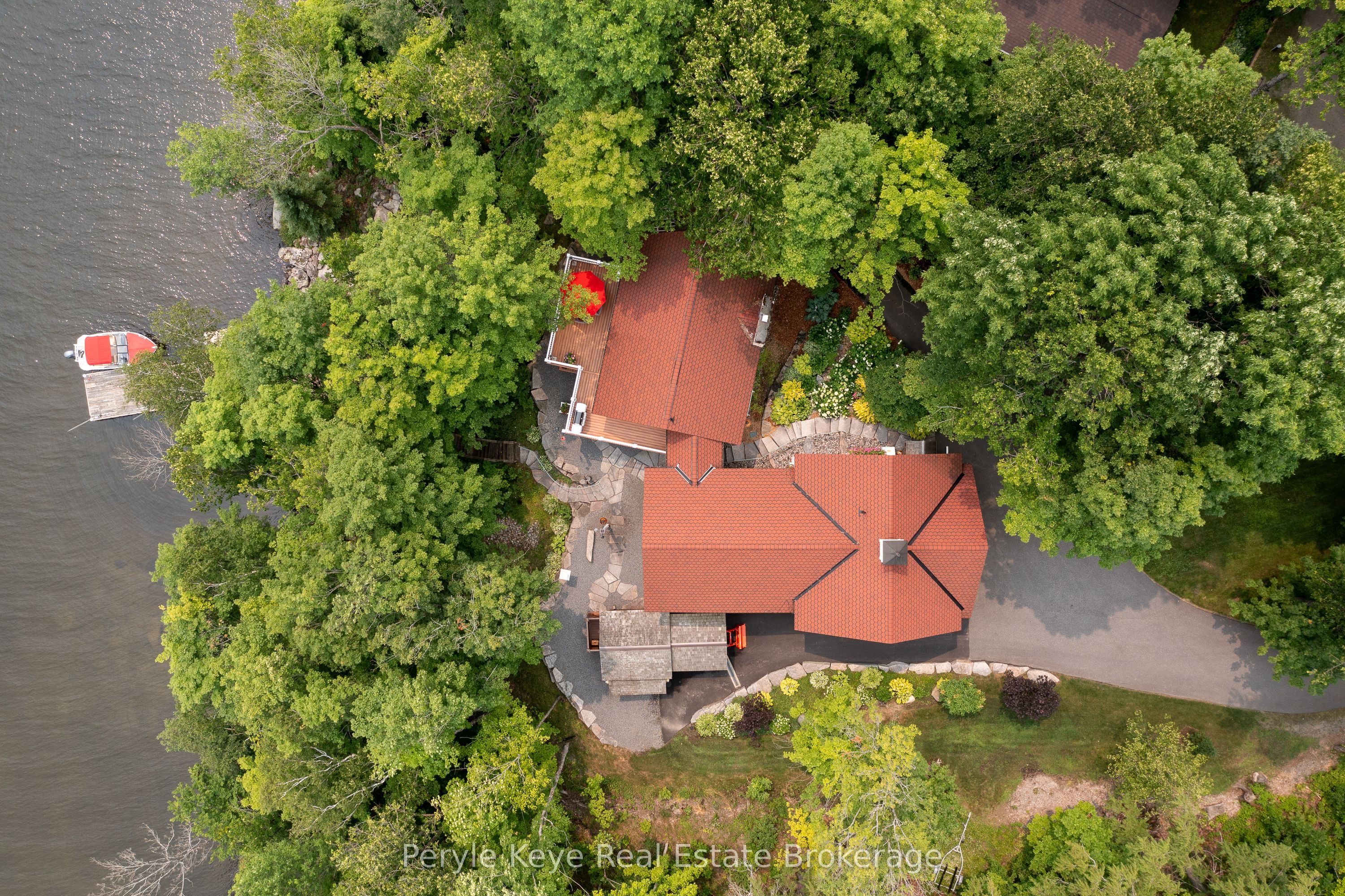 1159 Maplehurst Drive, Lake of Bays, ON P1H 2J6 photo 4