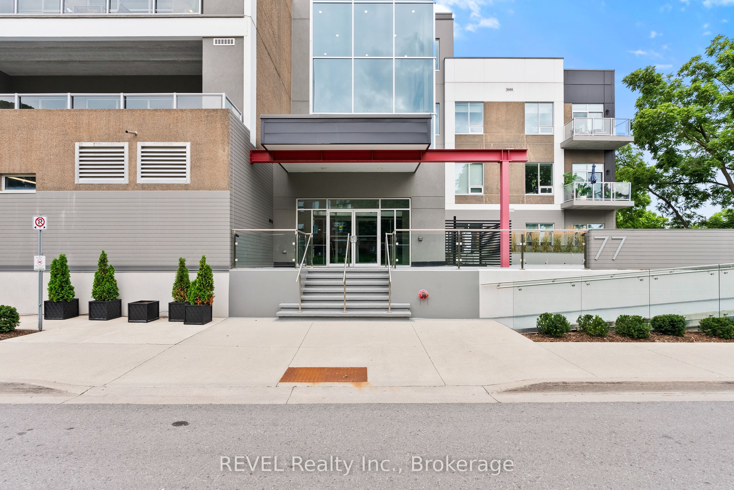 77 YATES Street 404, St. Catharines, ON L2R 0C4 photo 4