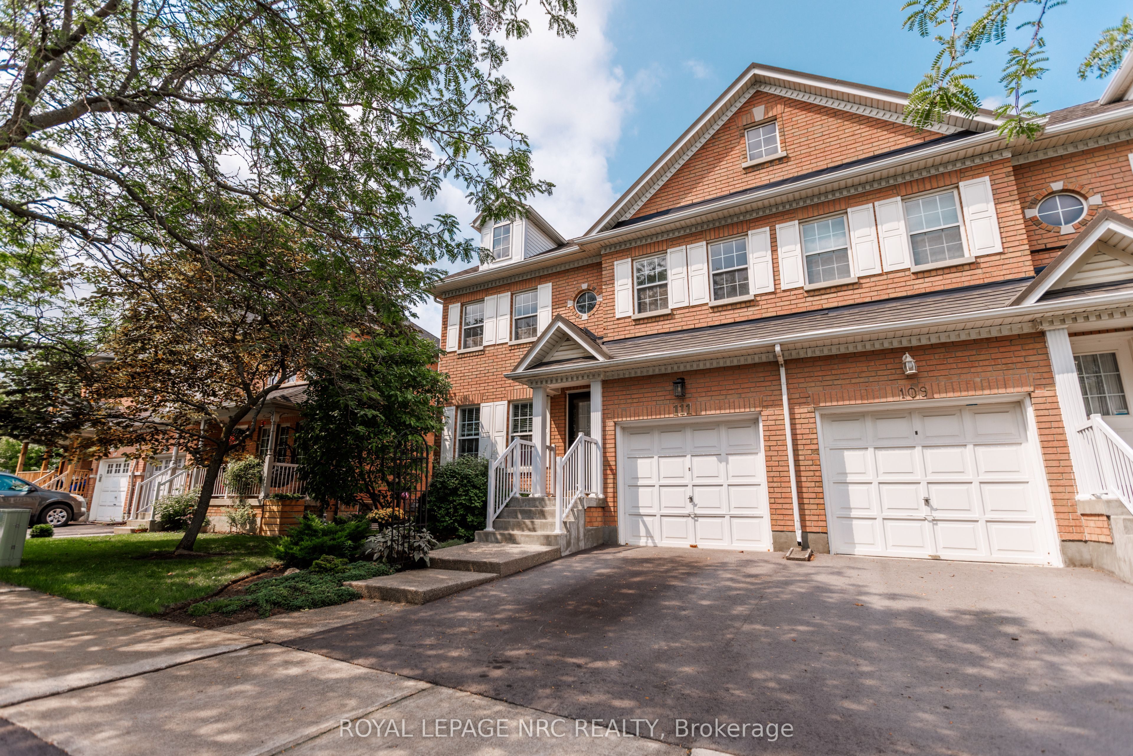 111 Cole Crescent, Niagara-on-the-Lake, ON L0S 1J0 photo 2
