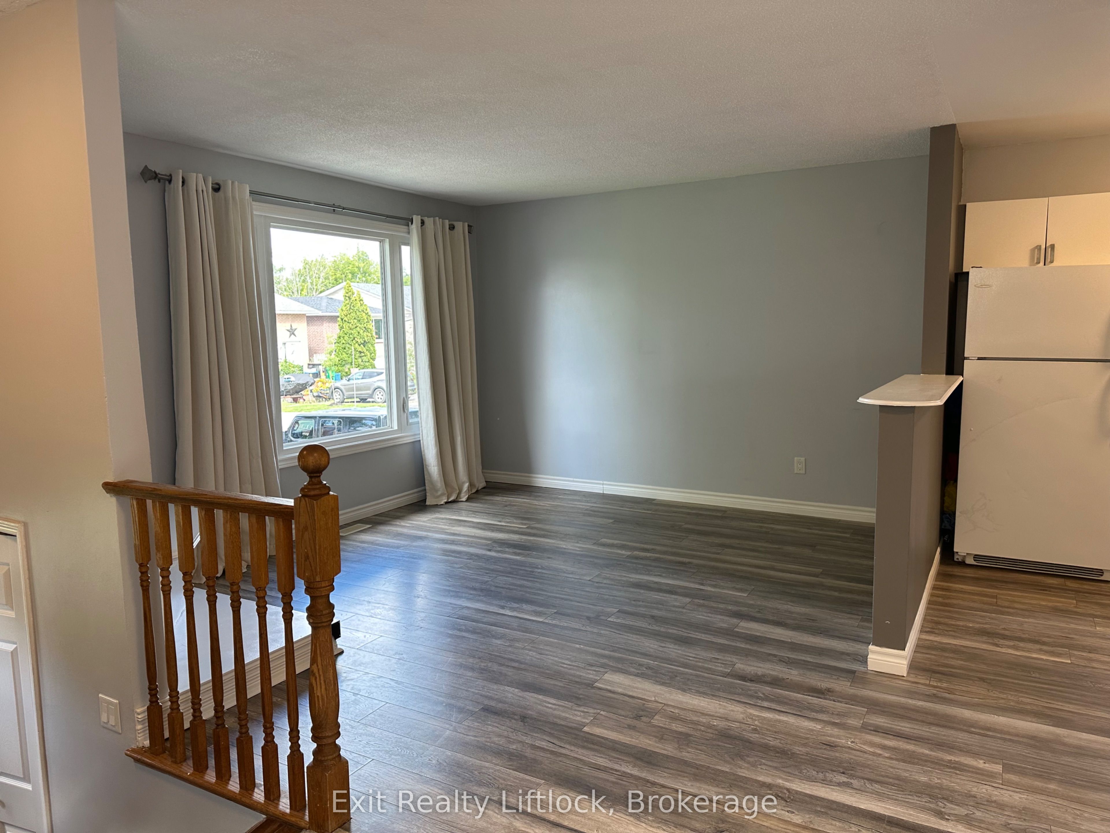 802 Mountain Ash Road, Peterborough, ON K9J 8K2 photo 5