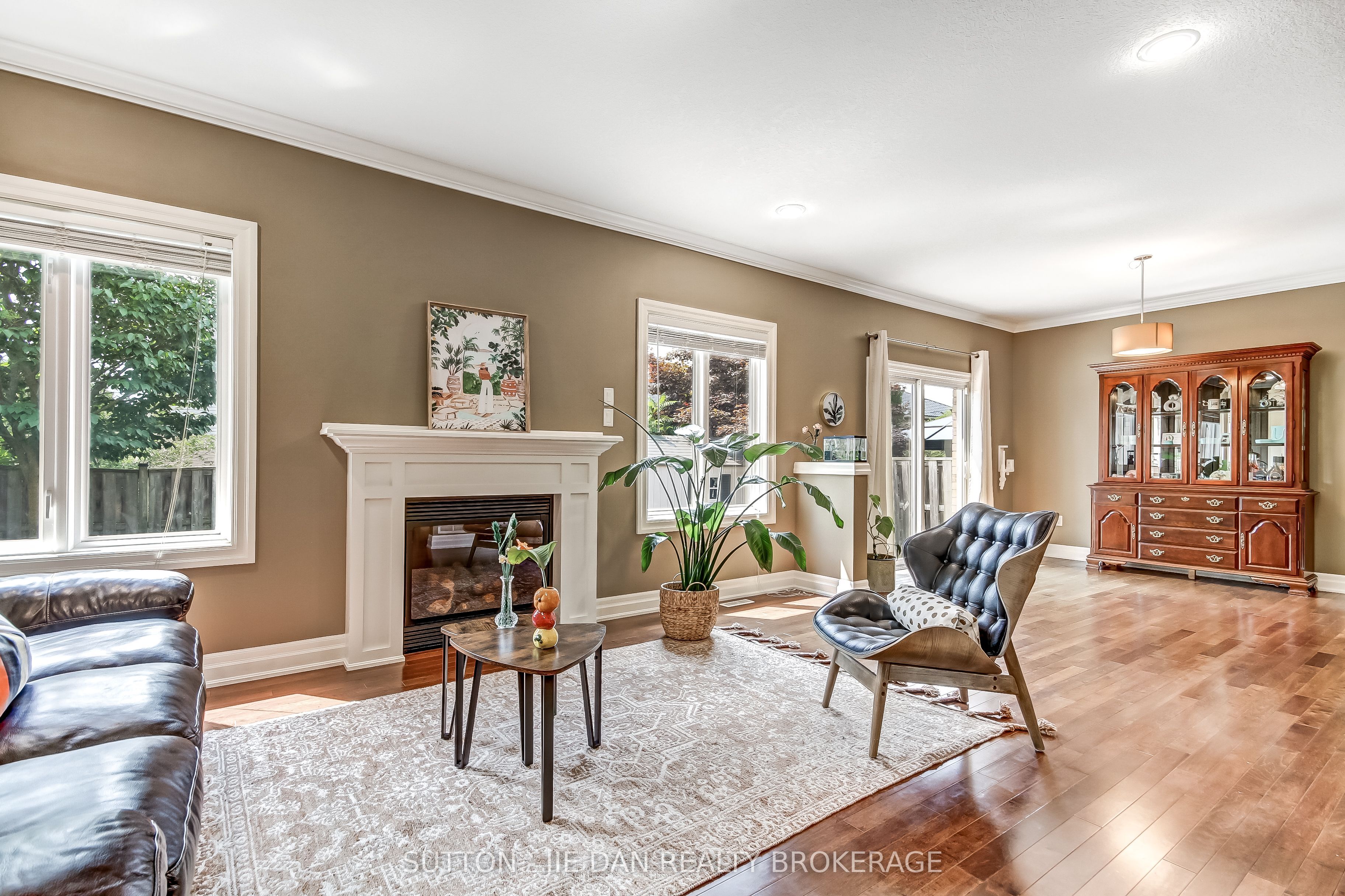 1511 CORONATION Drive, London North, ON N6G 5P6 photo 2