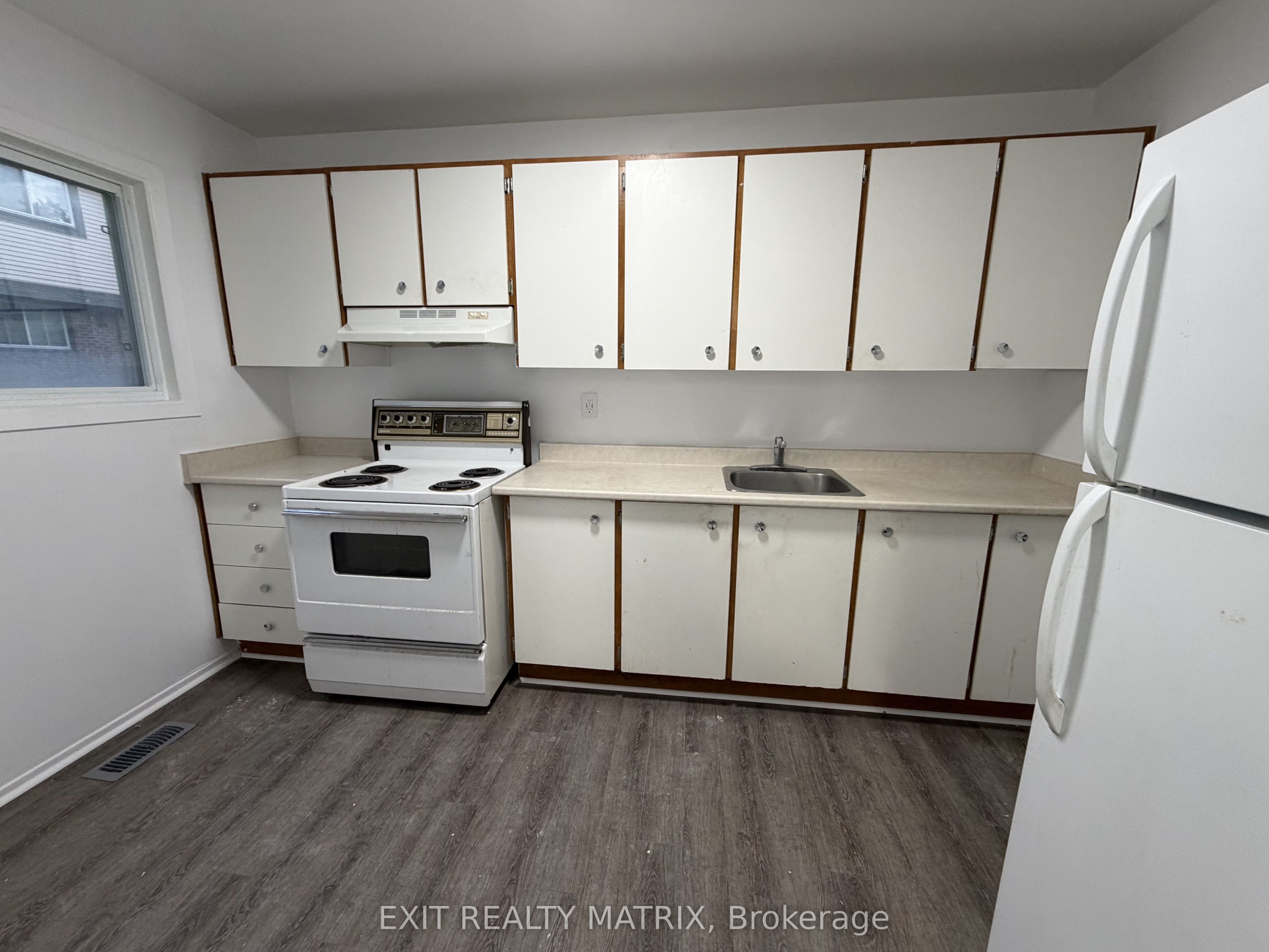 2622 Pimlico Crescent 123, Blossom Park - Airport and Area, ON K1T 2A8 photo 3