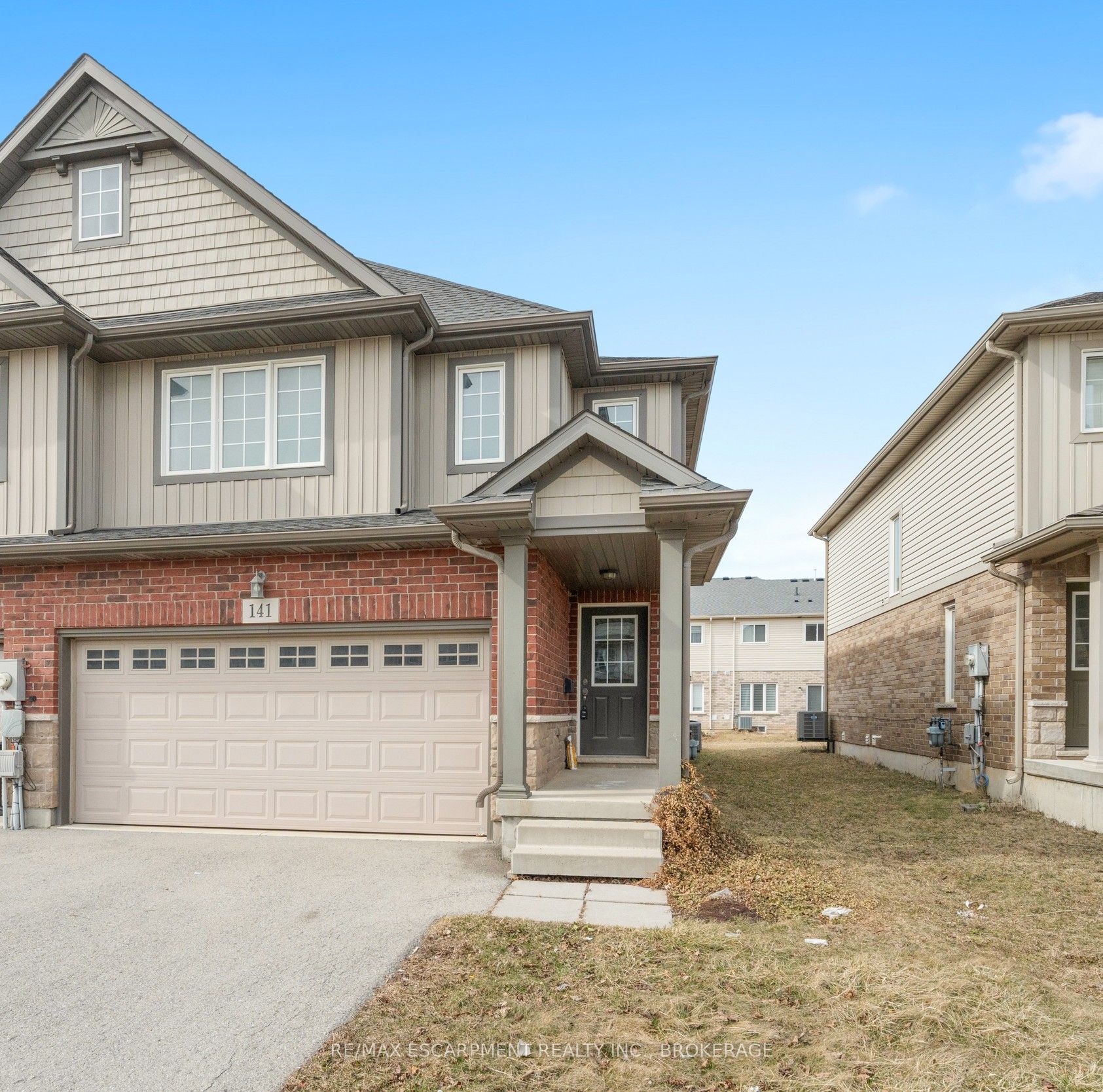 141 Winterberry Boulevard Main, Thorold, ON L2V 5G6