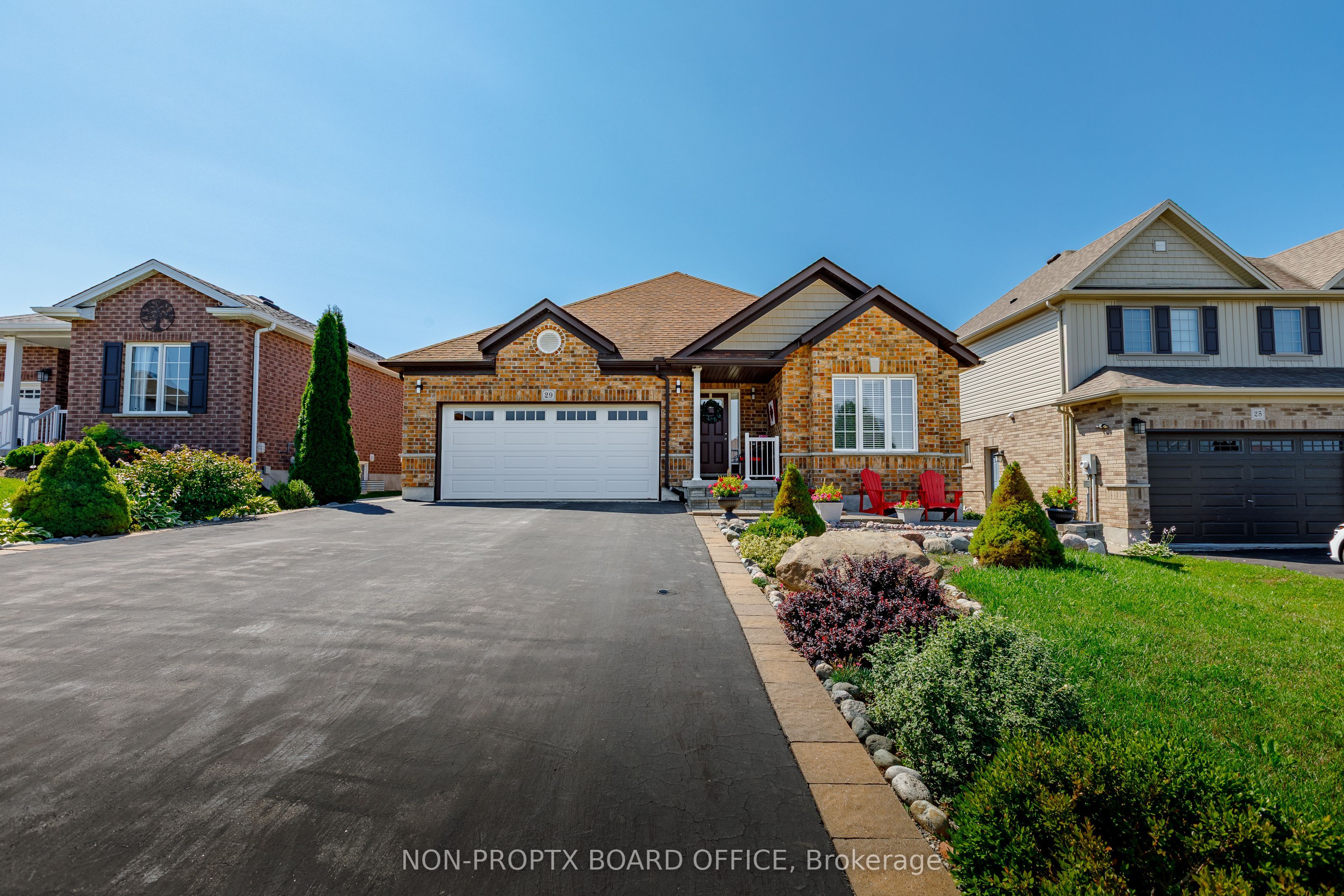 29 English Crescent, Blandford-Blenheim, ON N0J 1S0