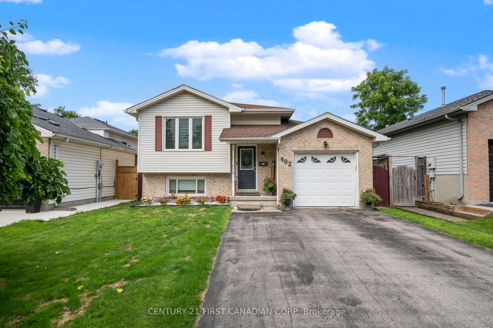902 Railton Avenue, London East, ON N5V 4V9 photo 2