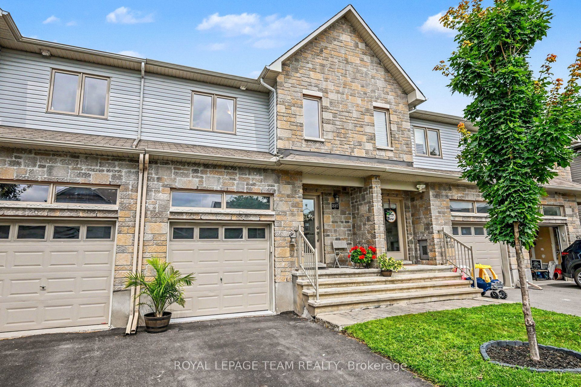 227 King Street, Carleton Place, ON K7C 0G9 photo 3