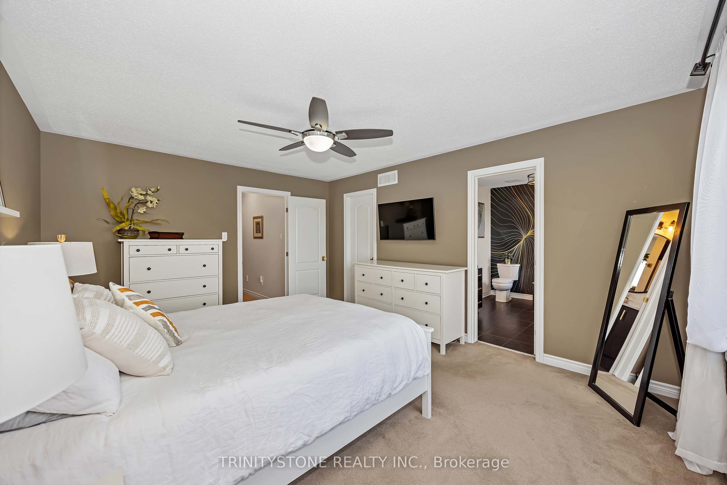 1114 Northgraves Crescent, Kanata, ON K2M 0C7 photo 4