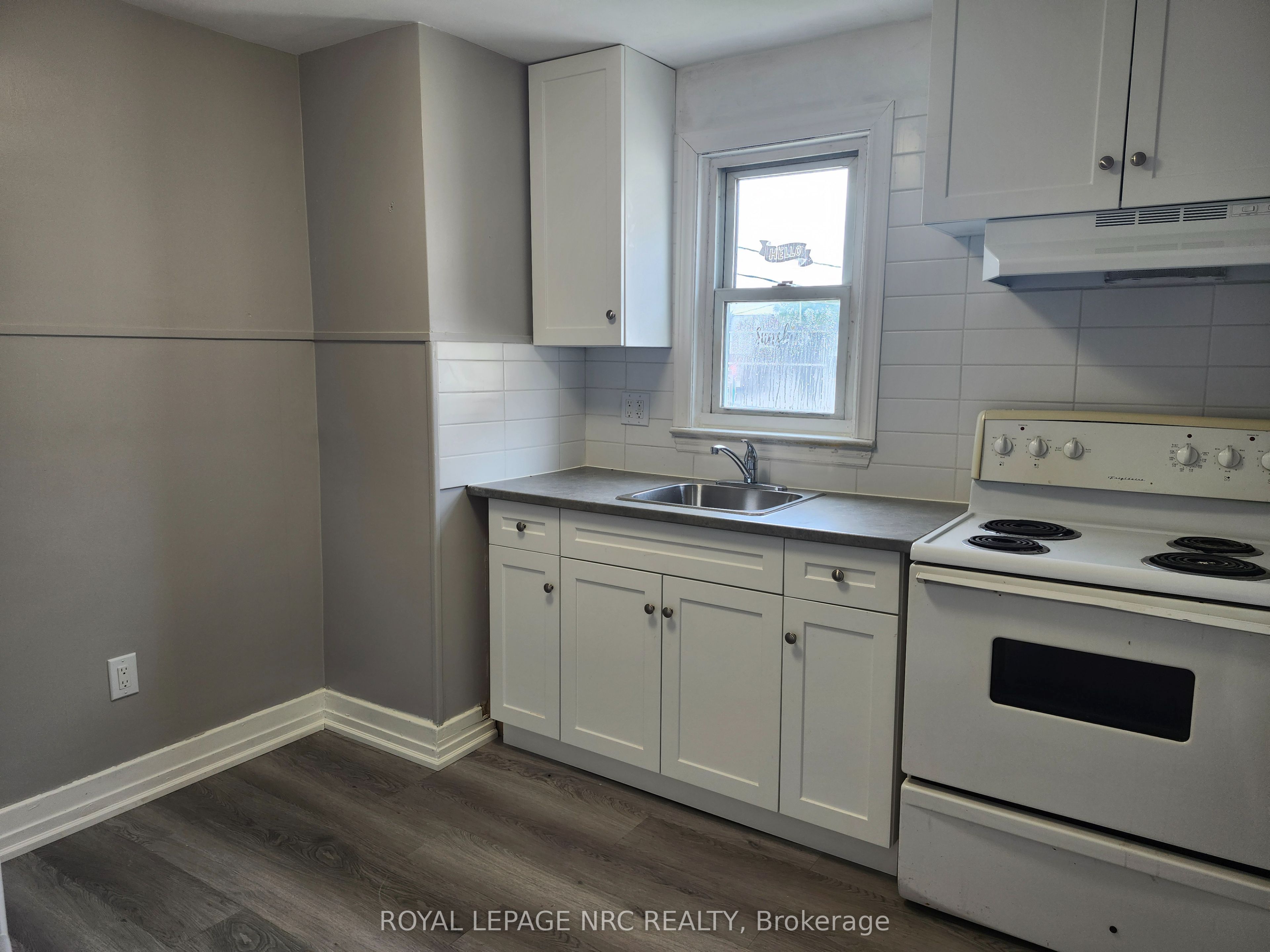 476 EAST MAIN Street 1, Welland, ON L3B 3X6 photo 5