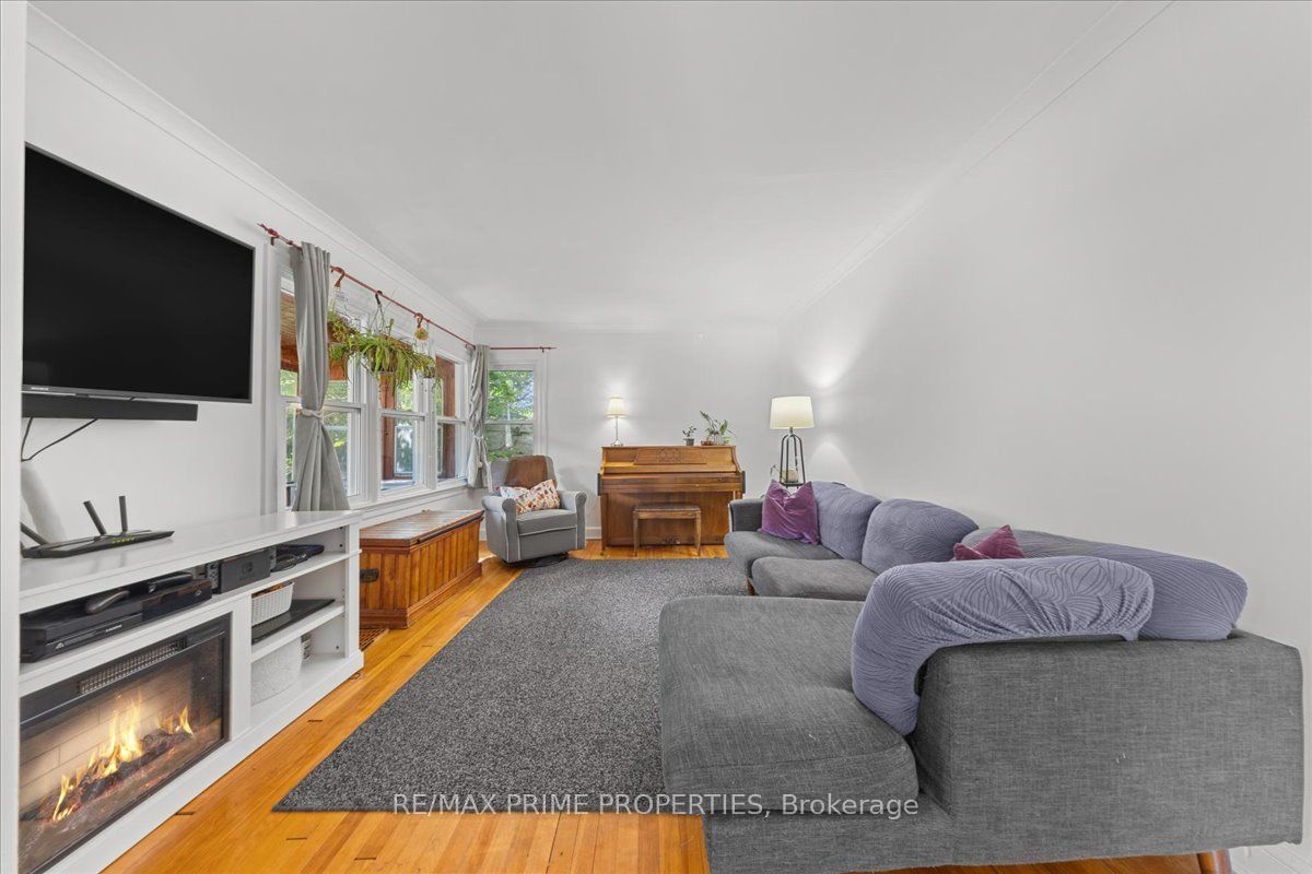 1273 Thames Street, Carlington - Central Park, ON K1Z 7N1 photo 4