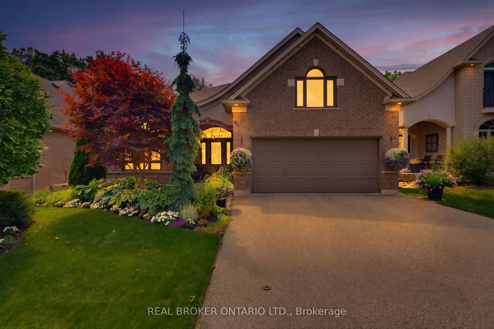 64 Carmichael Crescent, Brantford, ON N3R 8A9 photo 2