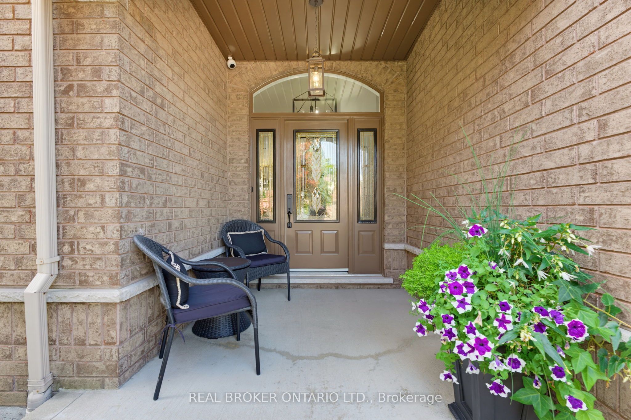 64 Carmichael Crescent, Brantford, ON N3R 8A9 photo 3