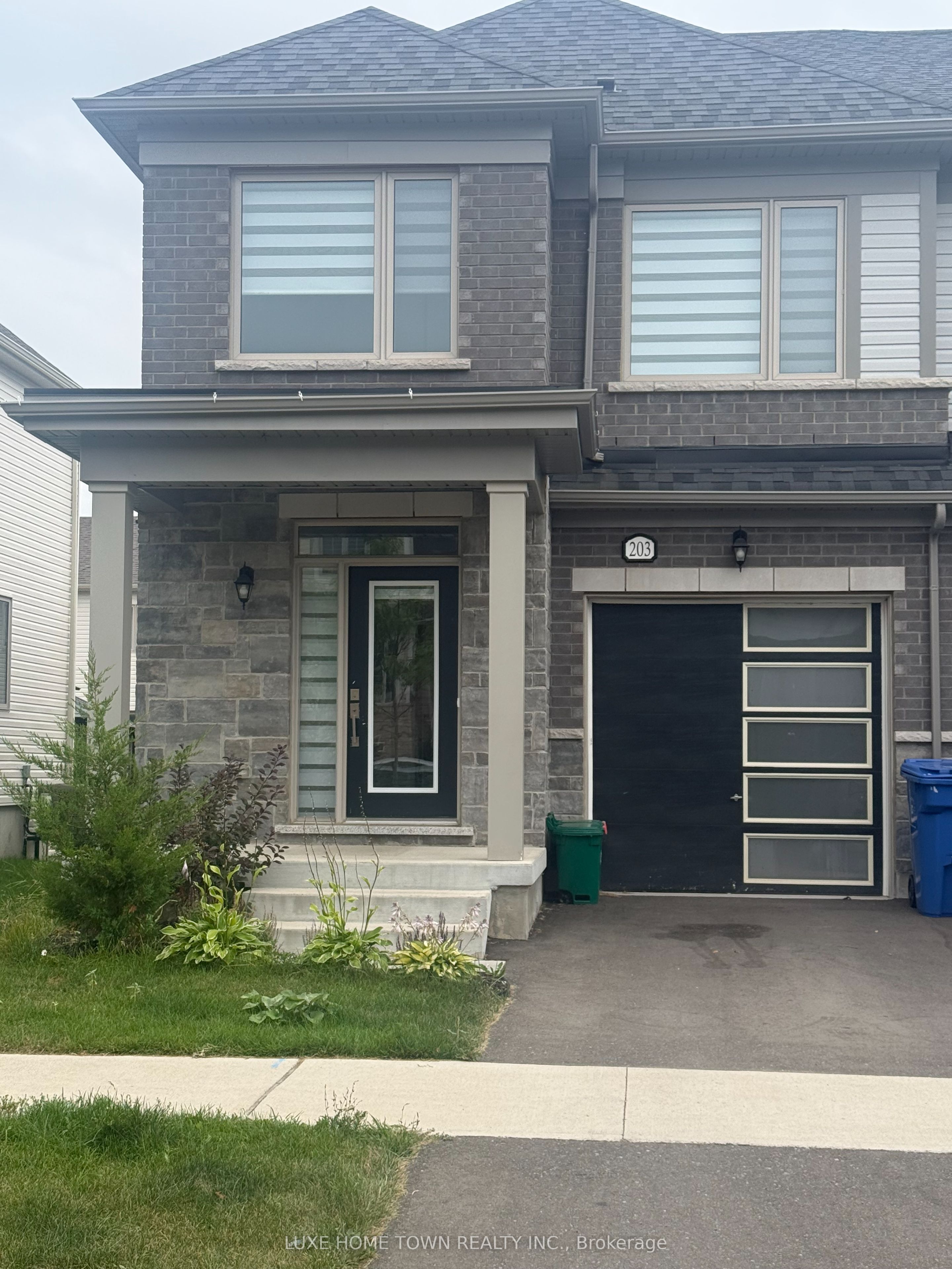 203 FARLEY Road, Centre Wellington, ON N1M 2W3