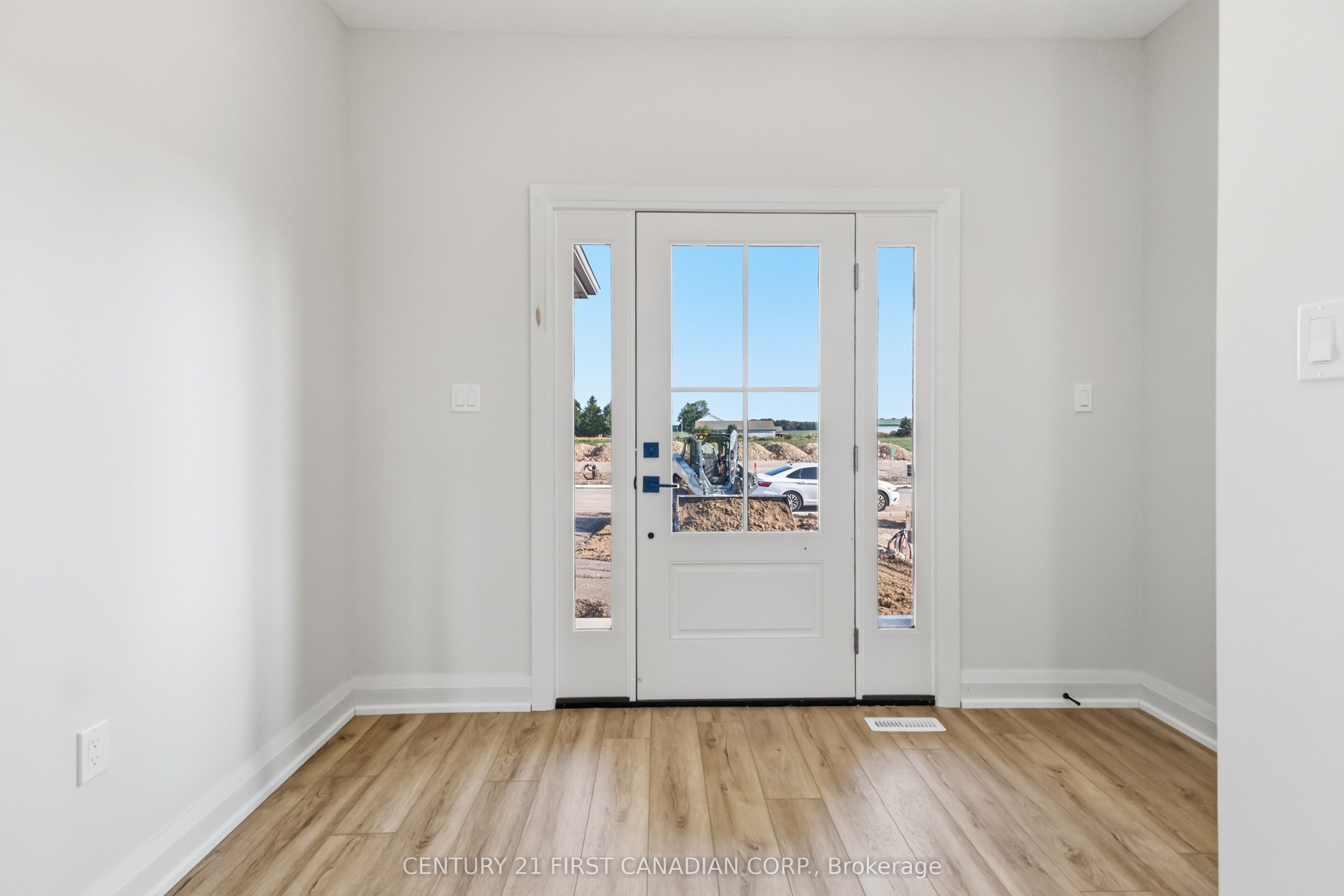 115 Addison Avenue, Lucan Biddulph, ON N0M 2J0 photo 4