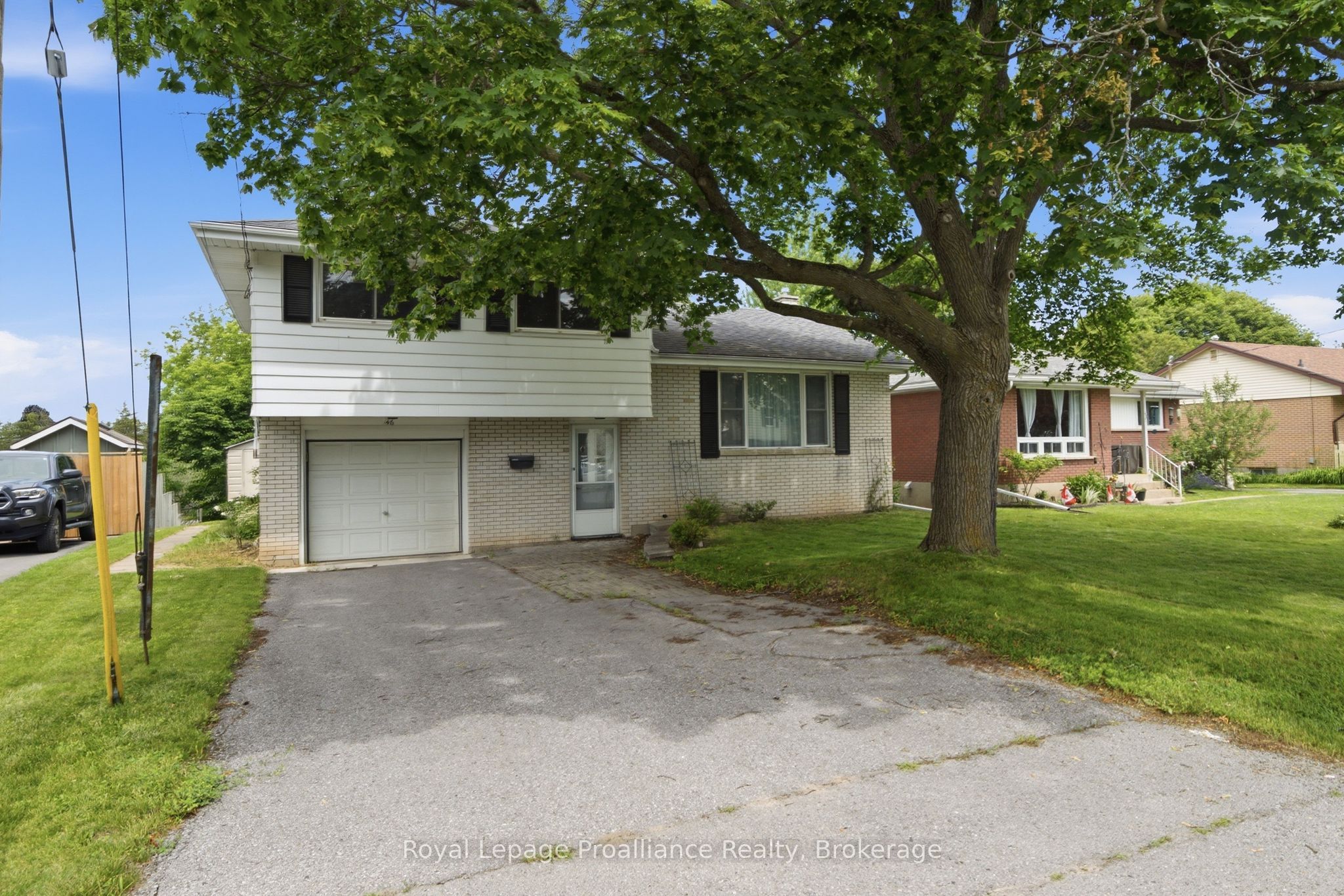 46 Edgehill Road, Belleville, ON K8N 2L1 photo 5