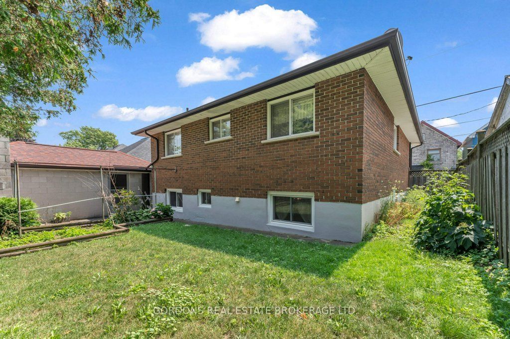 33 Plum Street, Kingston, ON K7K 1T3 photo 4