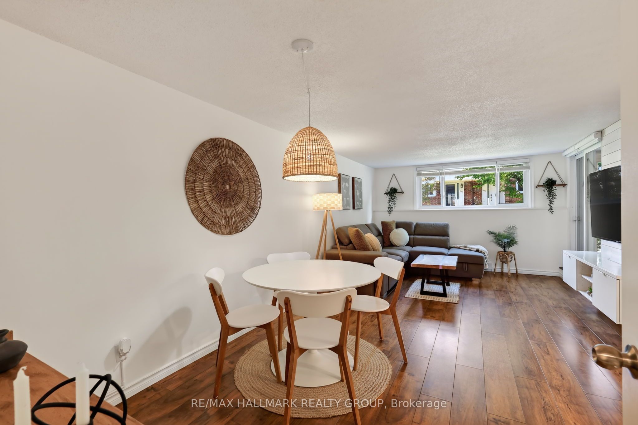 6434 Bilberry Drive 109, Orleans - Convent Glen and Area, ON K1C 4P5 photo 5